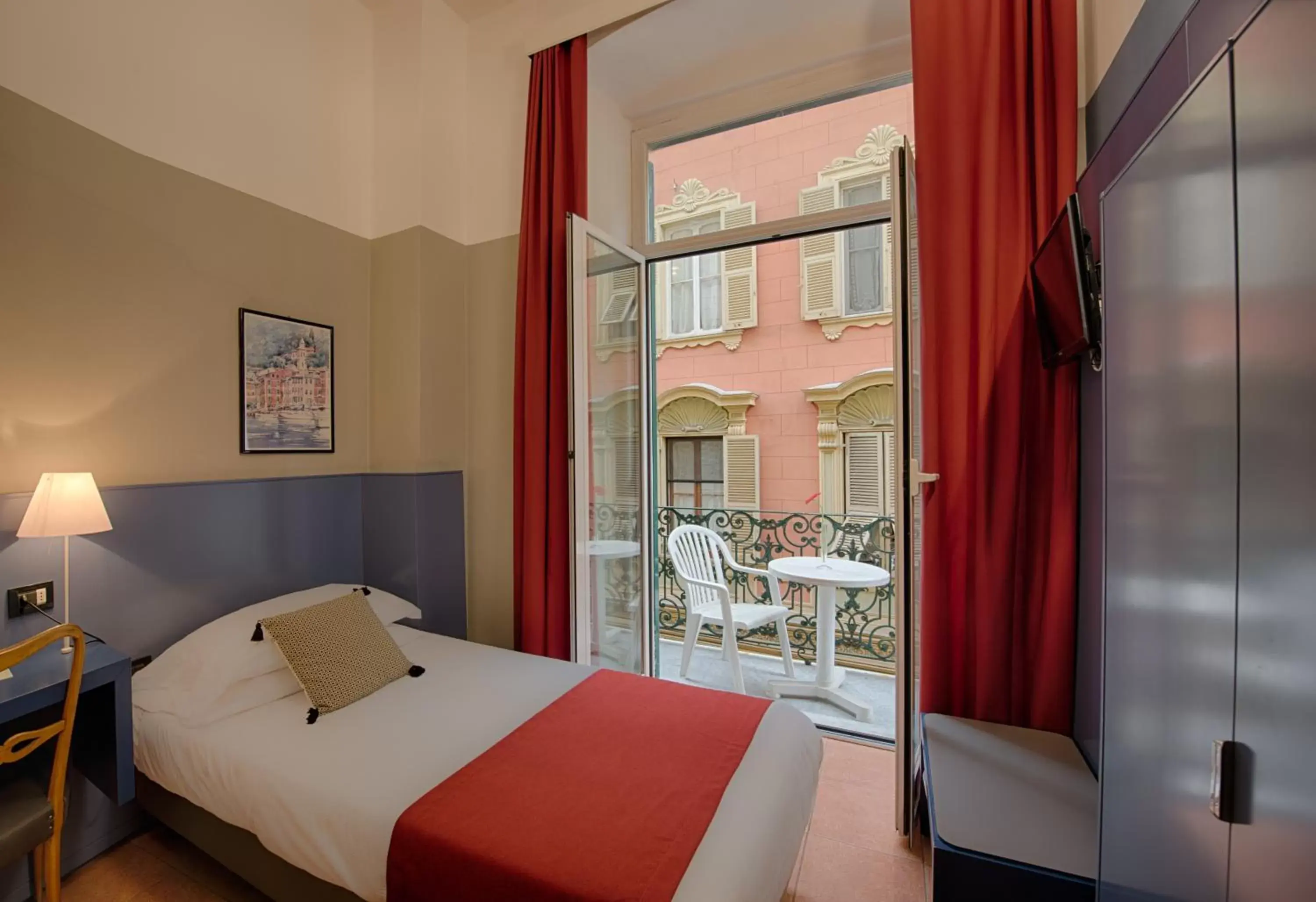 Bedroom, Bed in Hotel Italia e Lido Rapallo