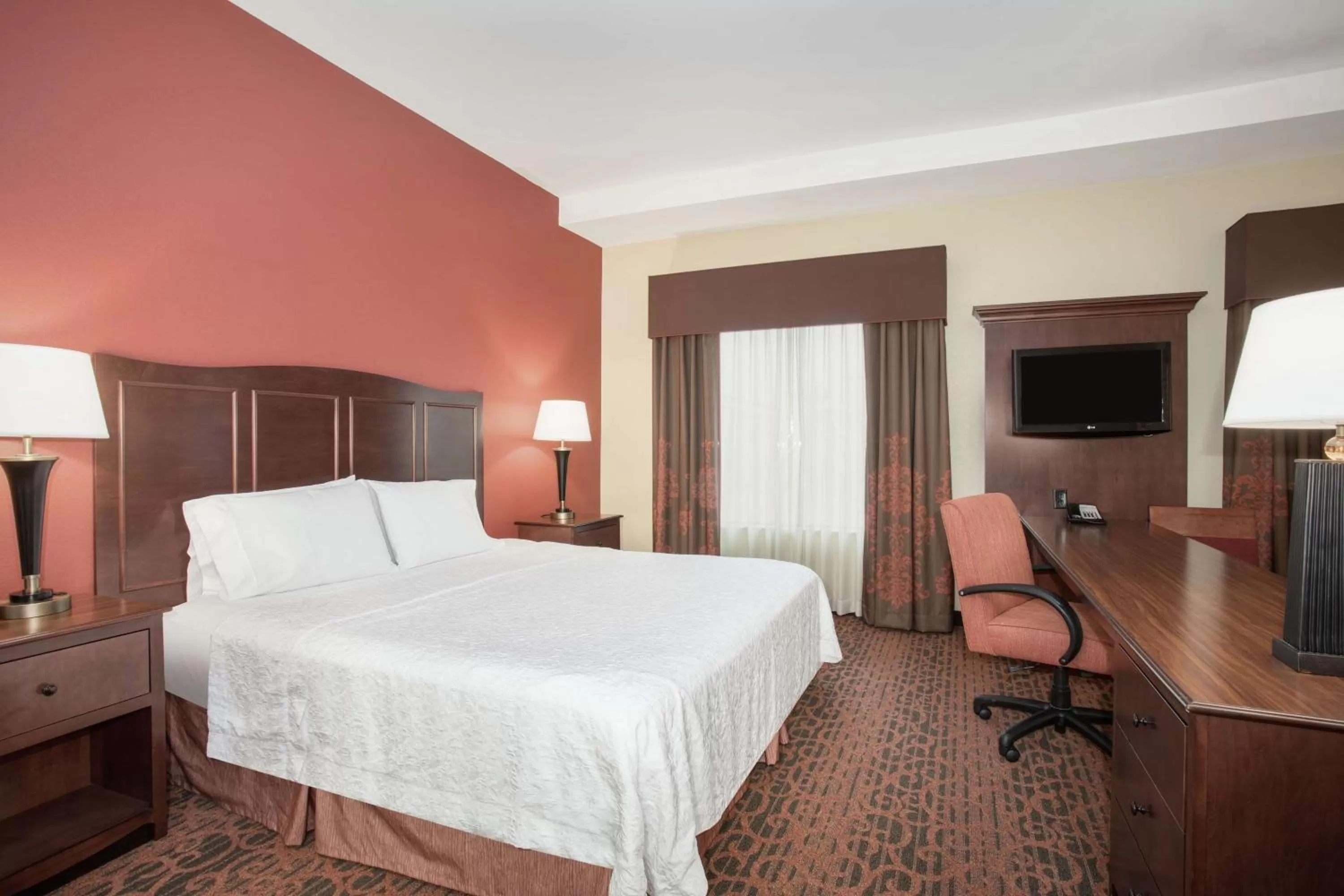 Bedroom, Bed in Hampton Inn and Suites Denver/South-RidgeGate