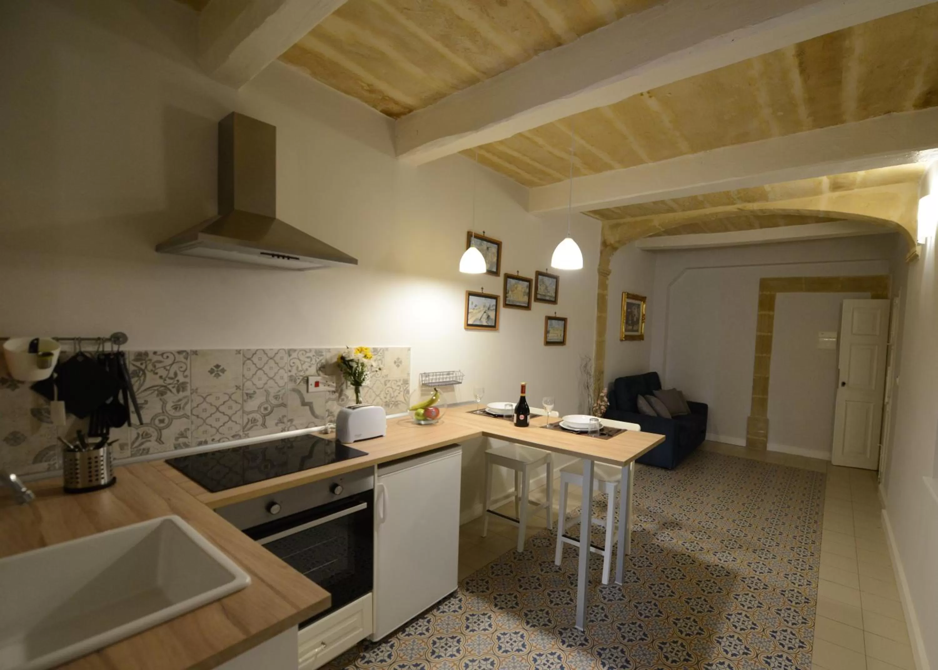 Dining area in Paulos Valletta