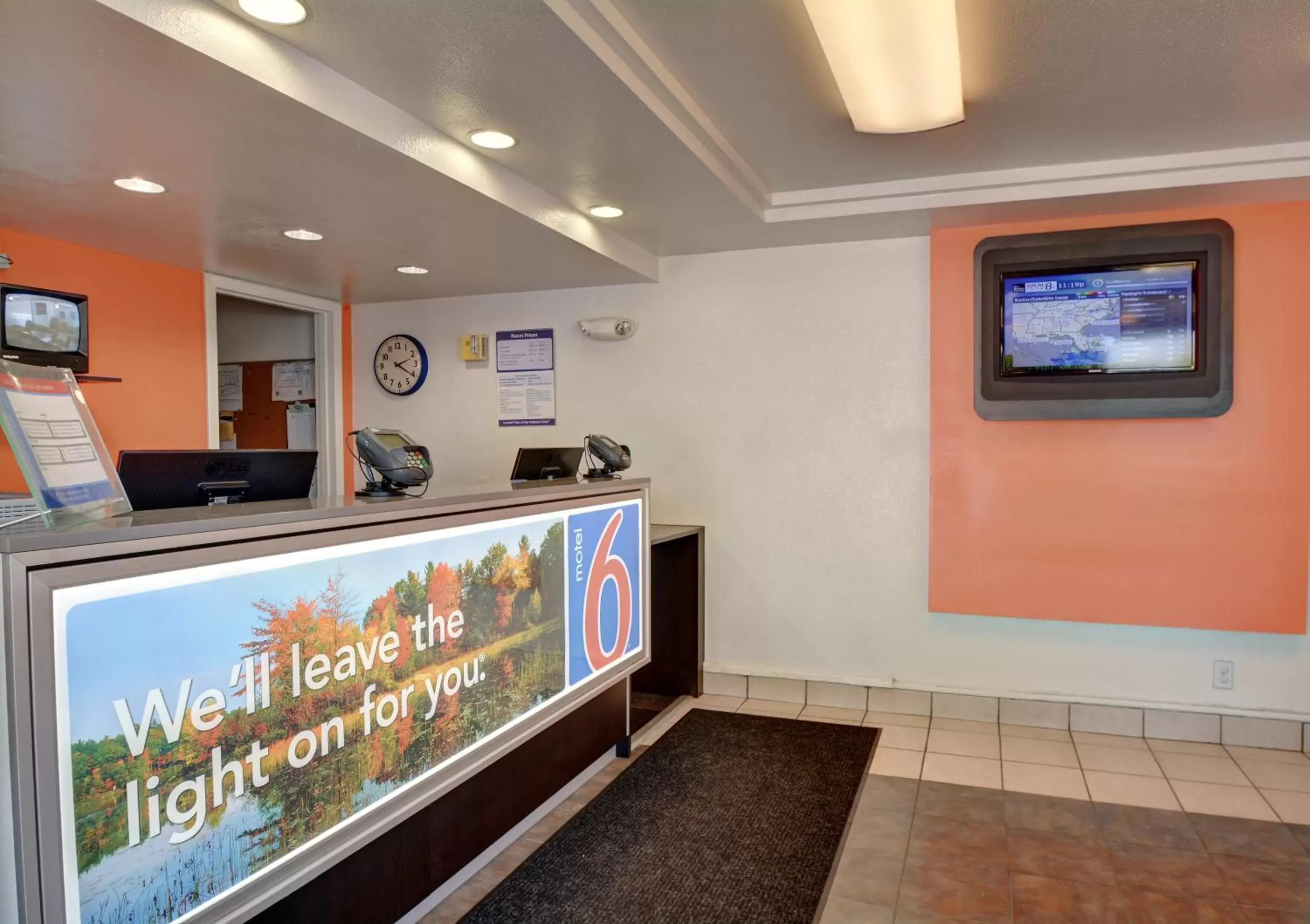 Lobby or reception in Motel 6-Chicopee, MA - Springfield Lobby or reception in Motel 6-Chicopee, MA - Springfield