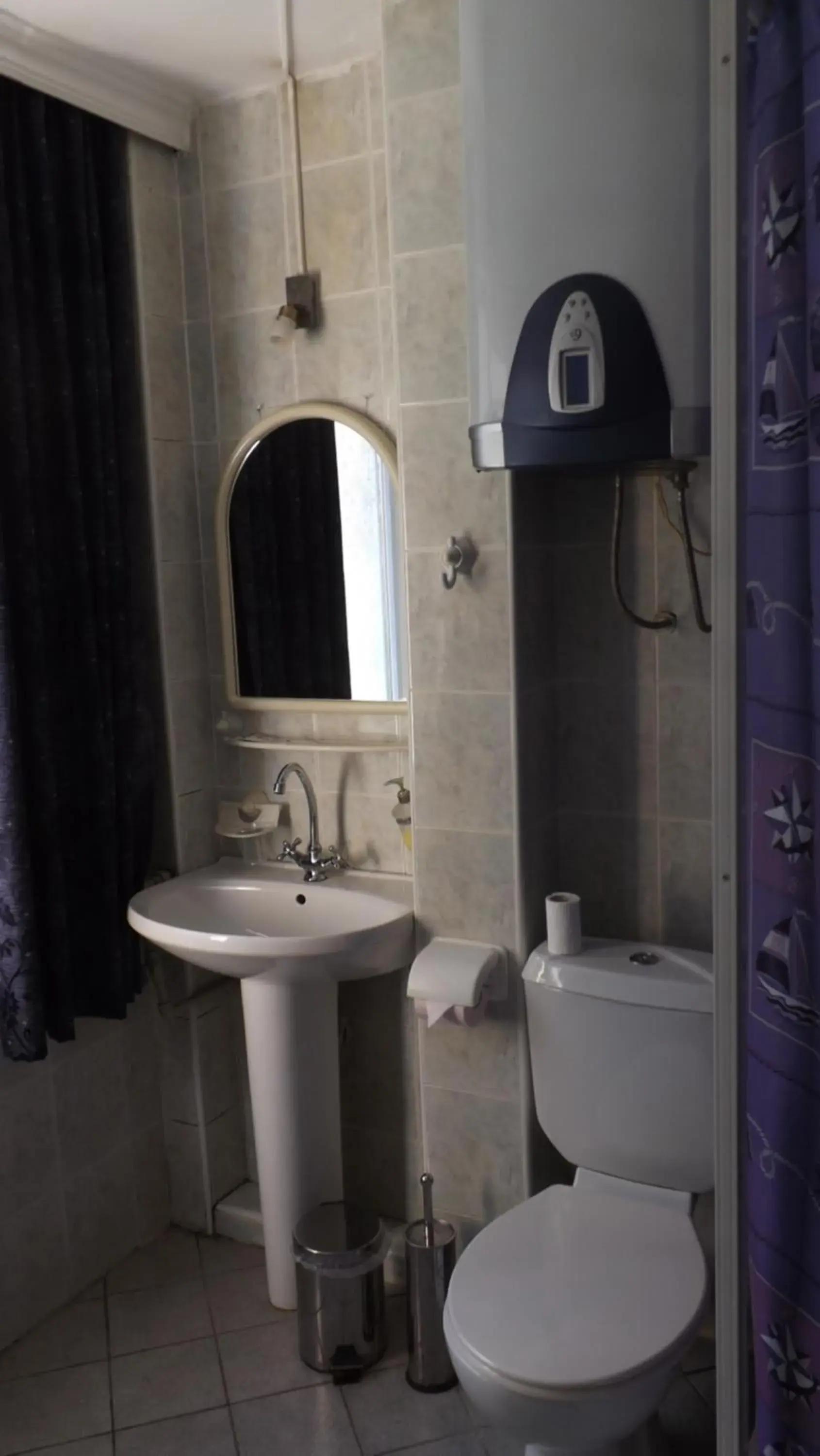 Toilet, Bathroom in Hotel Palitra