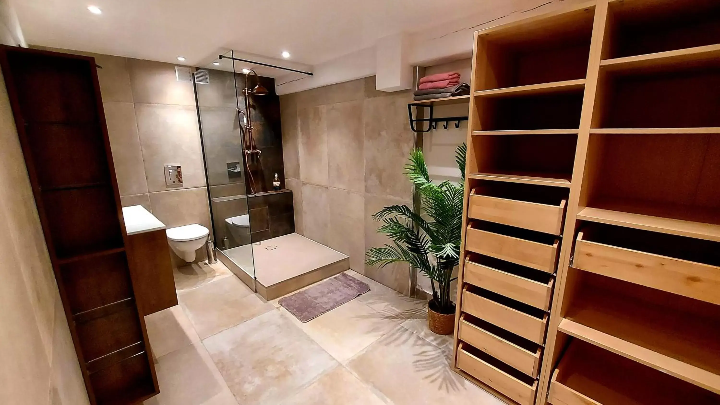 Bathroom in La Bombonière & Spa