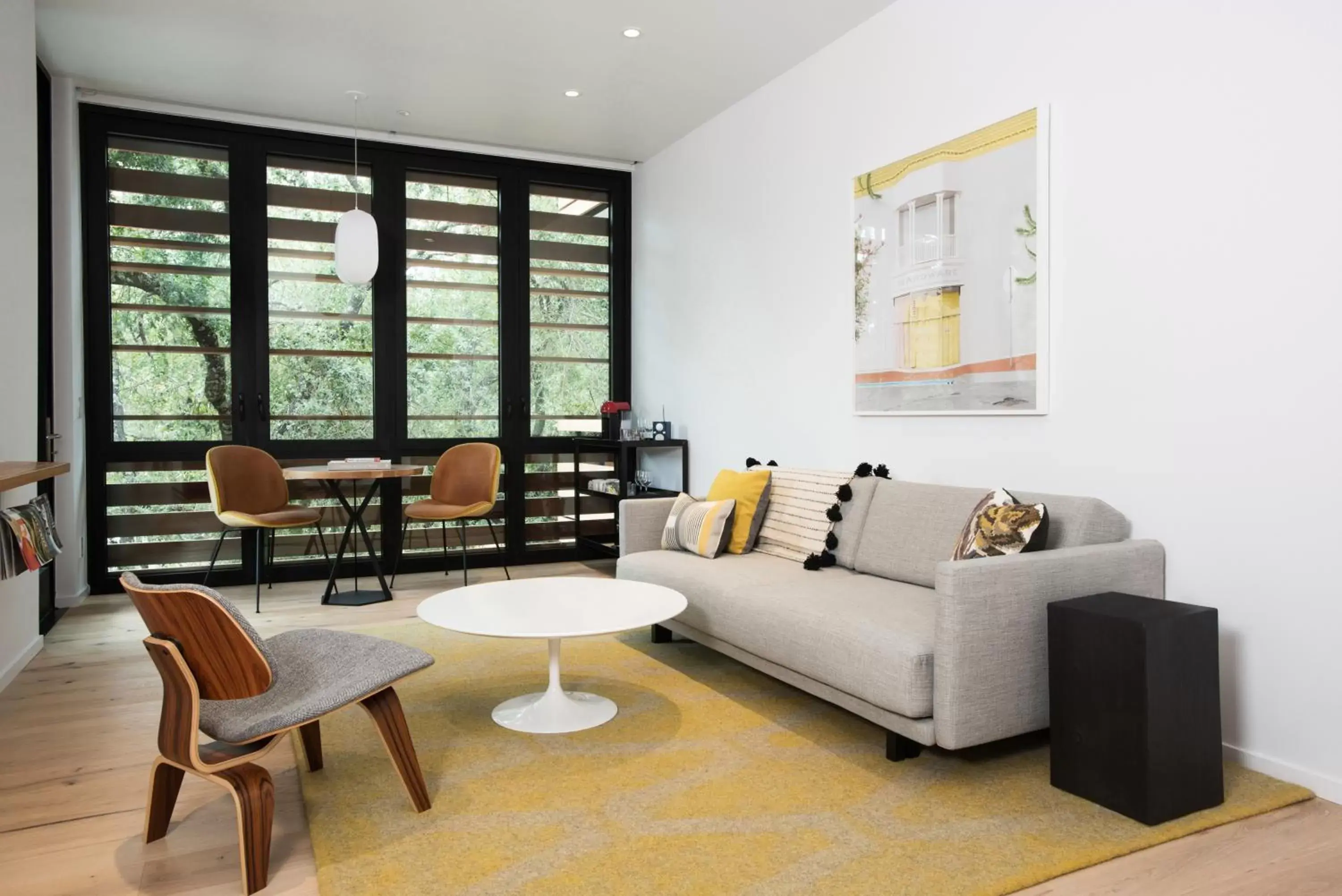 Living room in Harmon Guest House Living room in Harmon Guest House