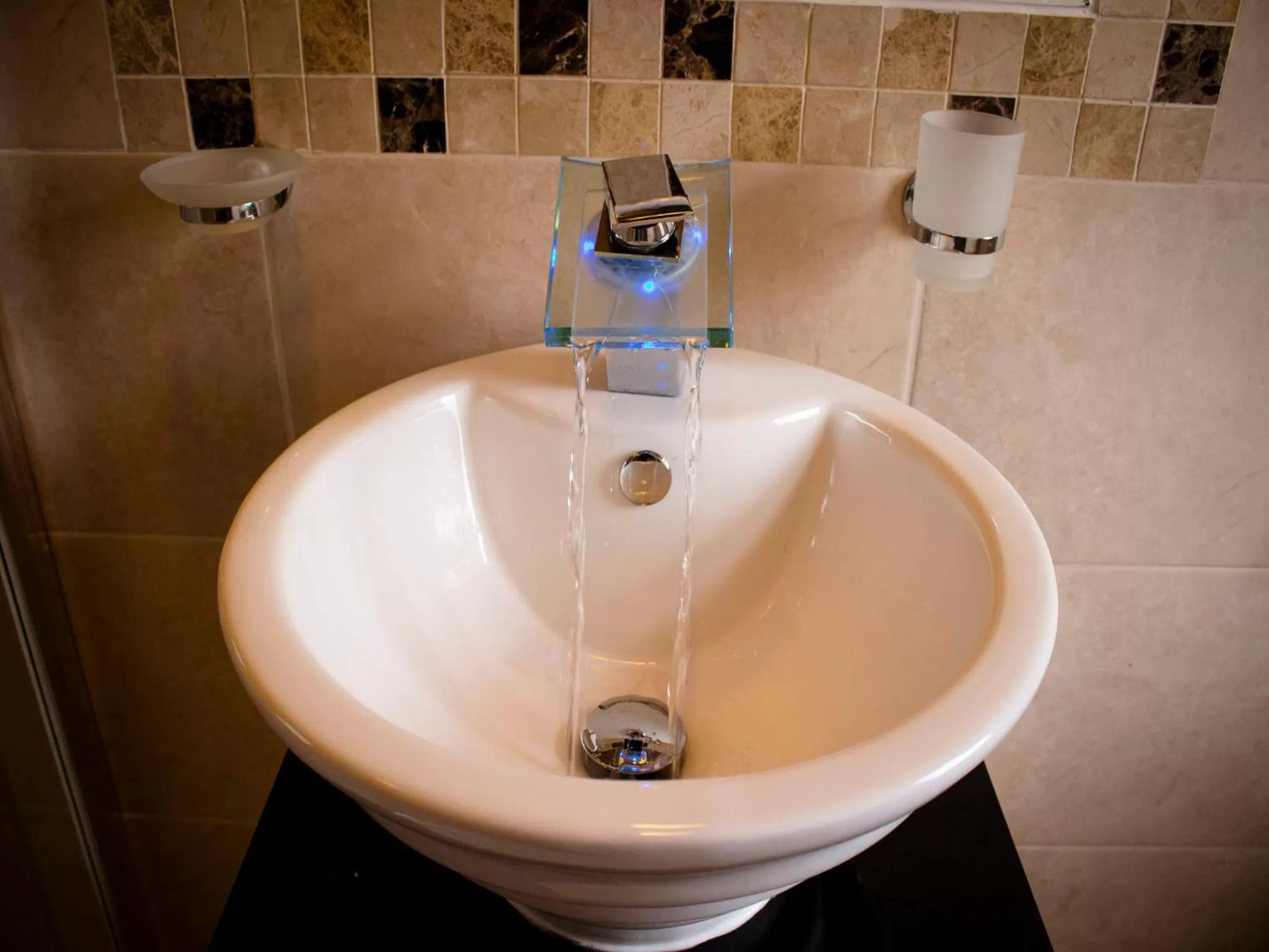 Decorative detail in Cricklewood Lodge Hotel