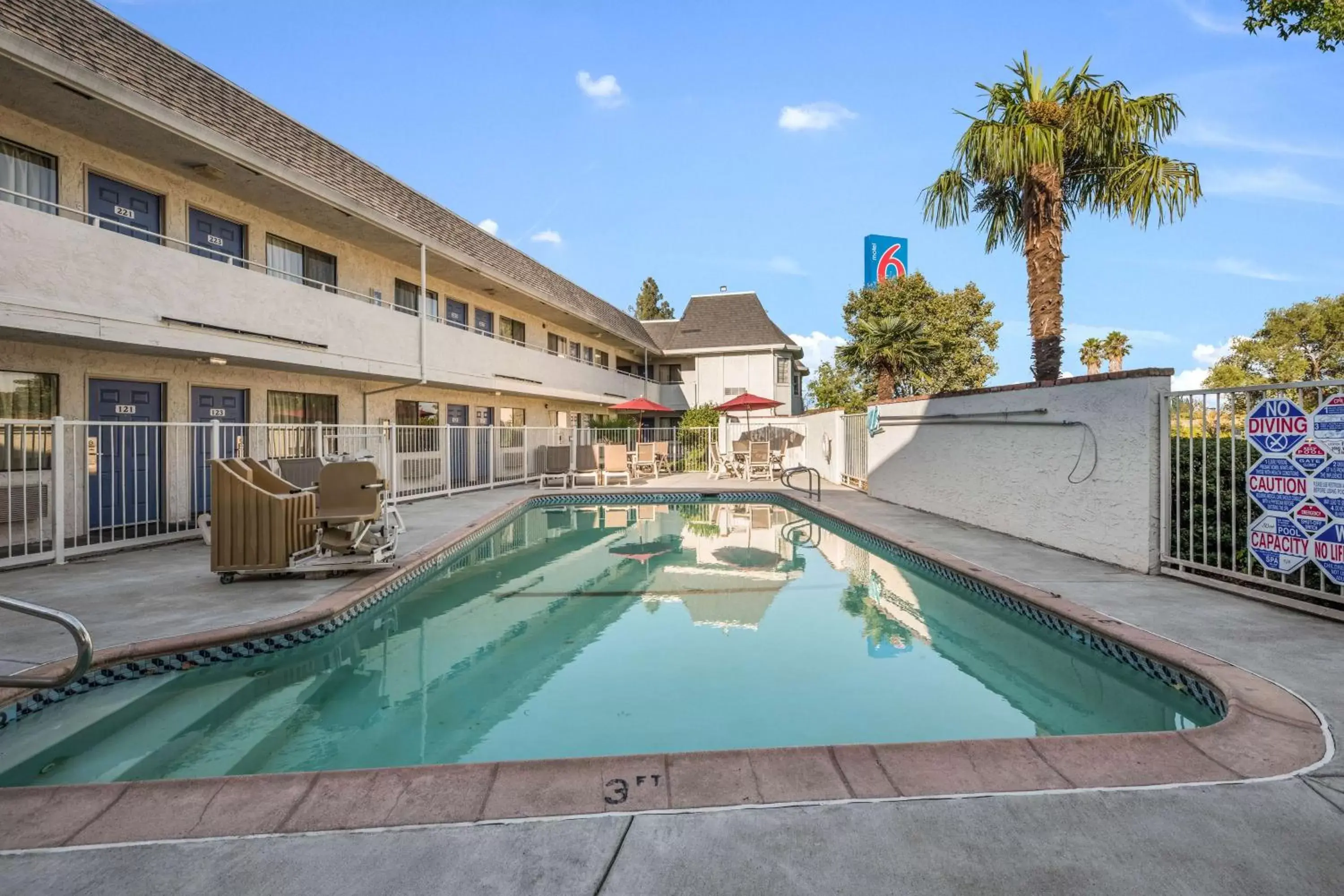 Pool view, Property Building in Motel 6-Fairfield, CA - North