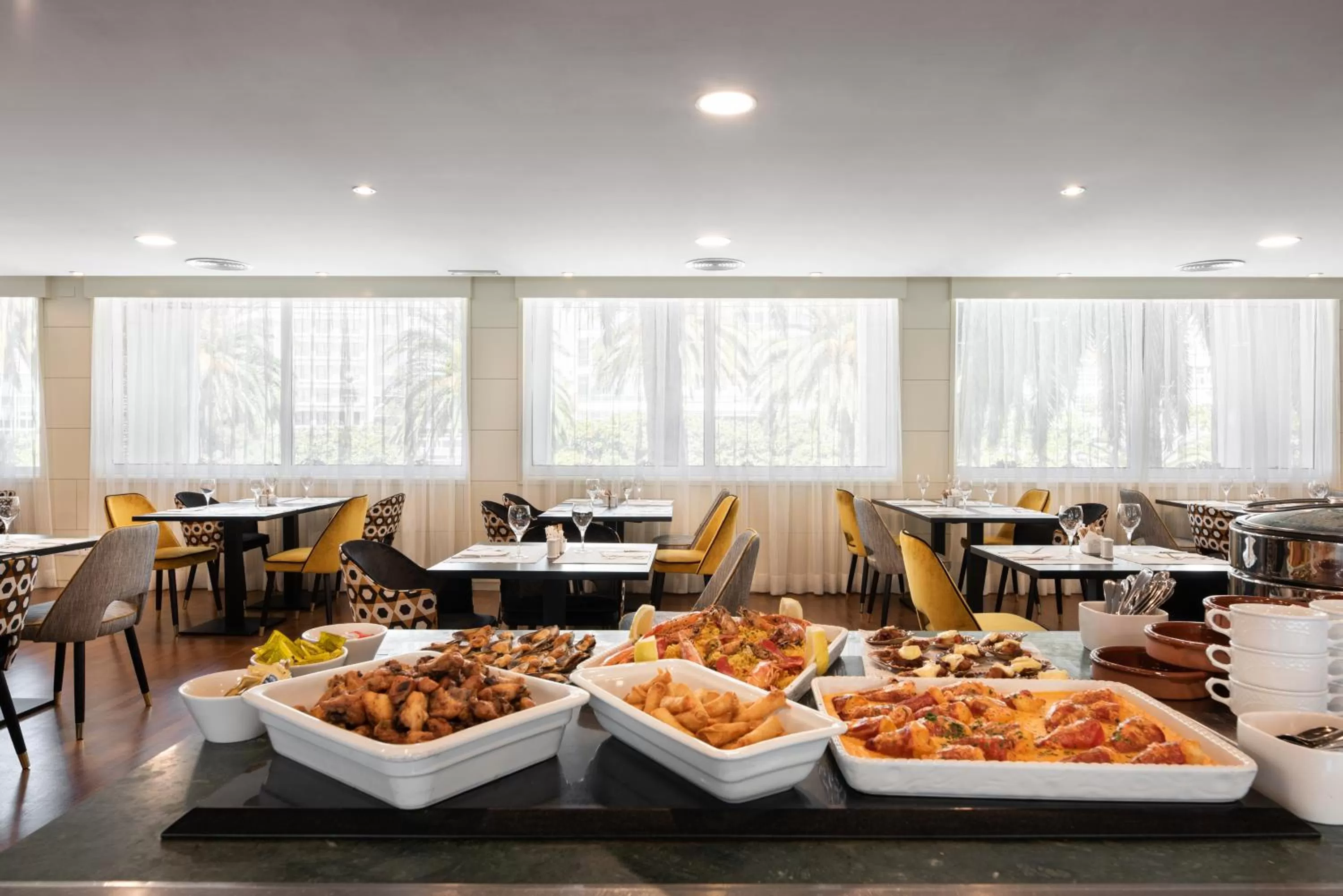 Restaurant/places to eat in Eurostars Atlántico