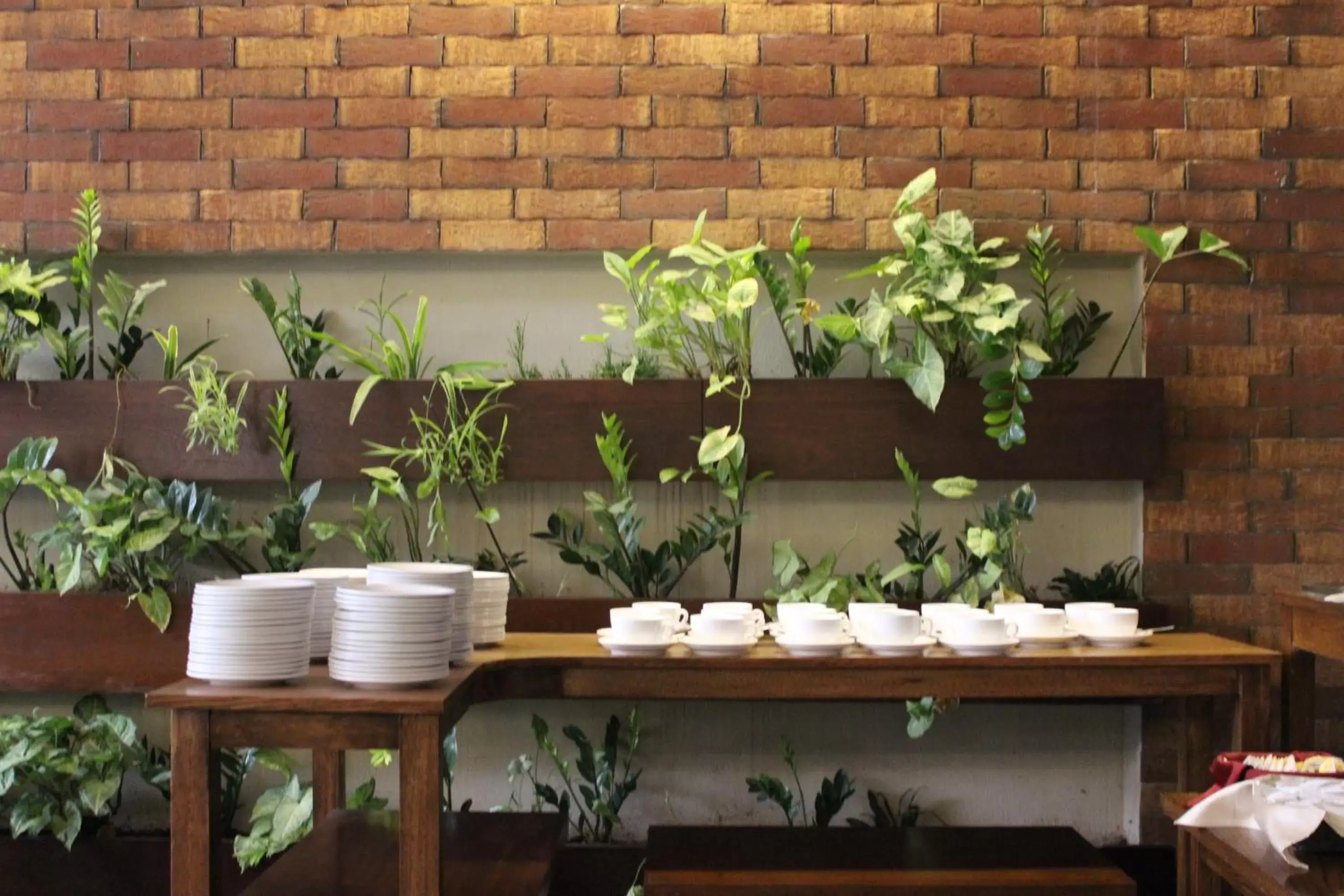 Restaurant/places to eat in The J Hotel & Spa Restaurant/places to eat in The J Hotel & Spa