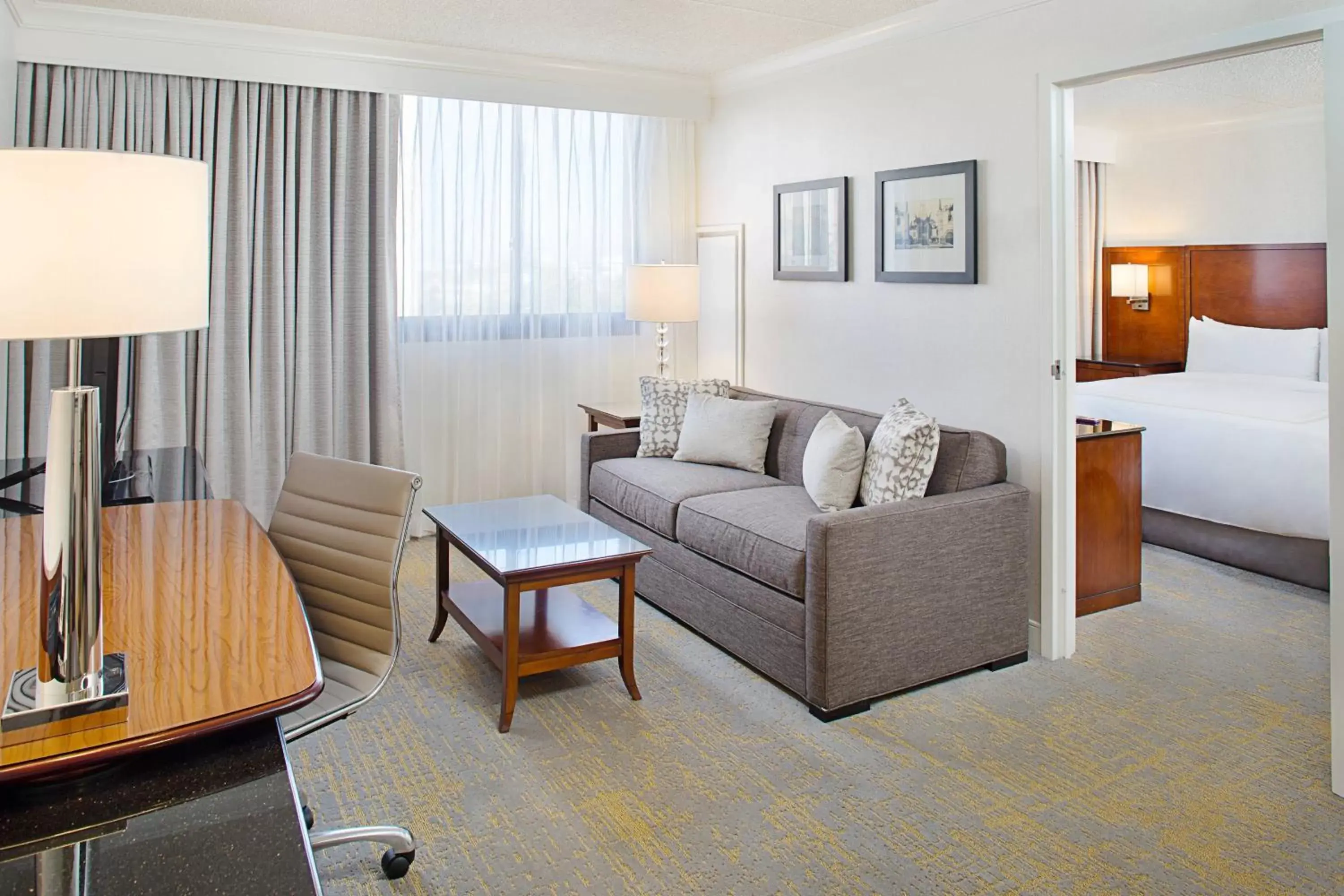 Executive Two-Bedroom King Suite  in Los Angeles Marriott Burbank Airport