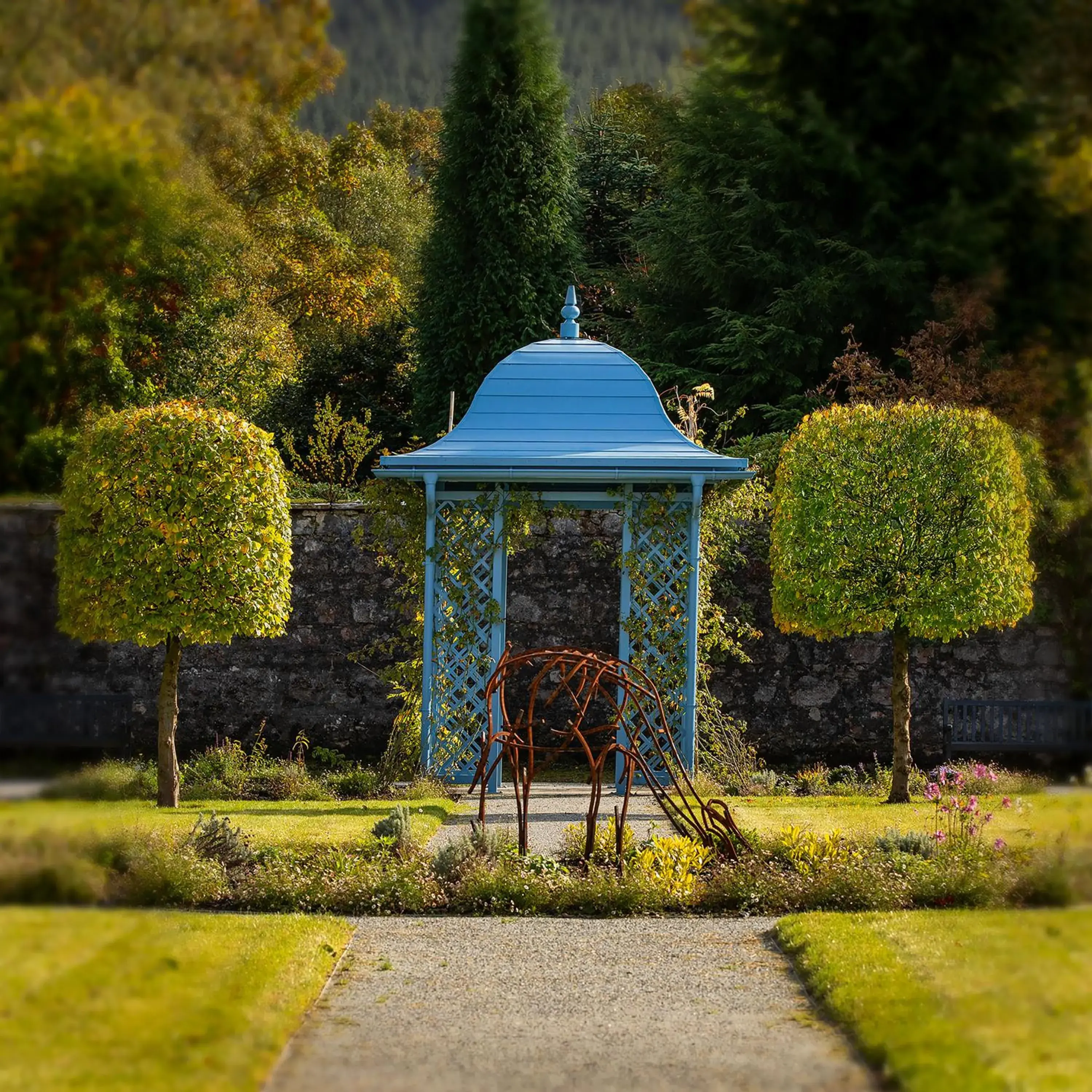 Garden in Inverlochy Castle Hotel