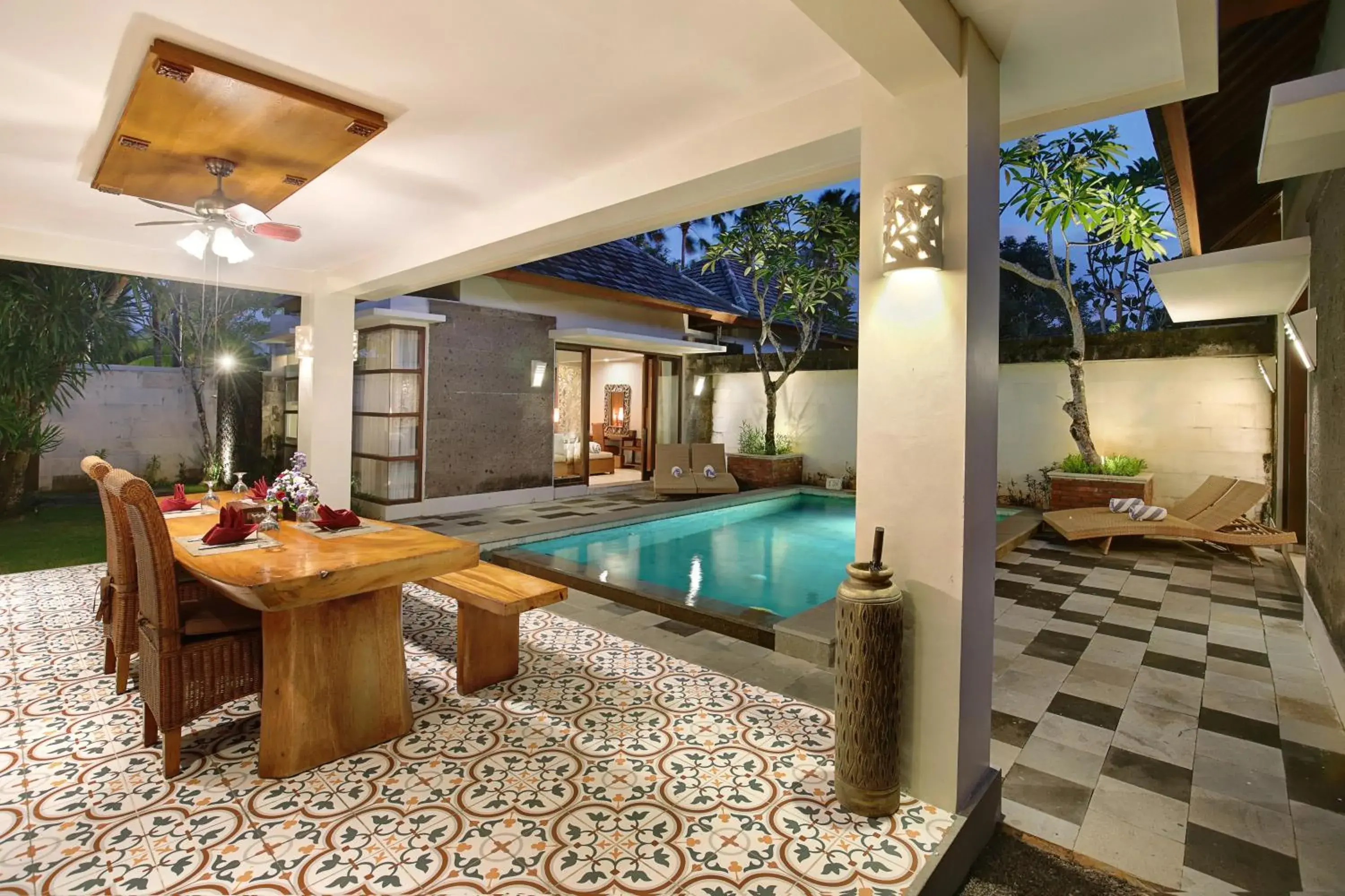 Living room, Swimming Pool in Lumbini Luxury Villas and Spa