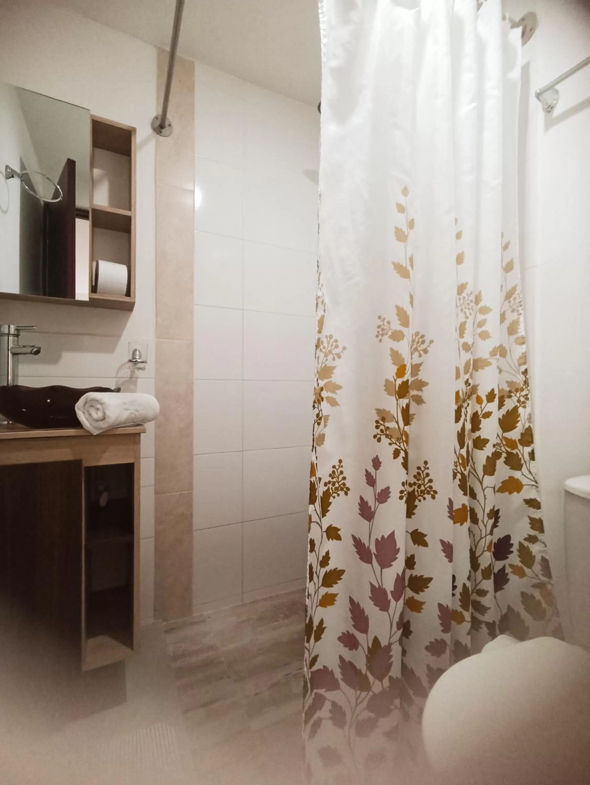 Bathroom in Laureles Guest House LGH Hotel