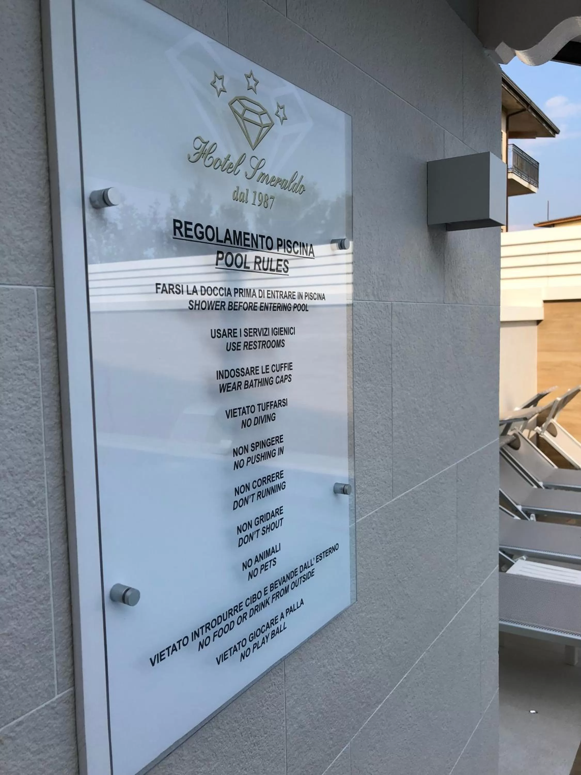 Swimming pool in Hotel Smeraldo