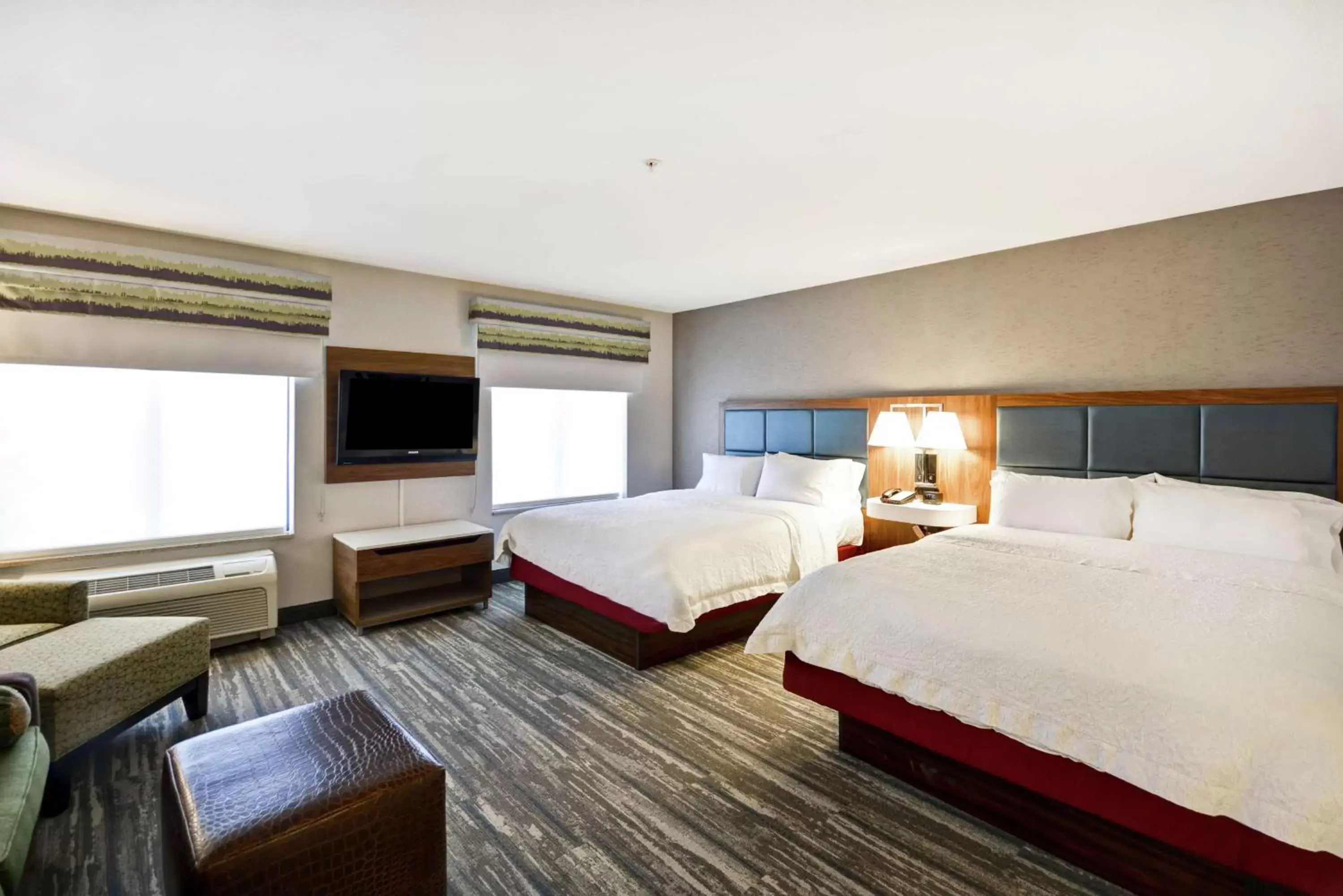 Bedroom, Bed in Hampton Inn & Suites Yuma