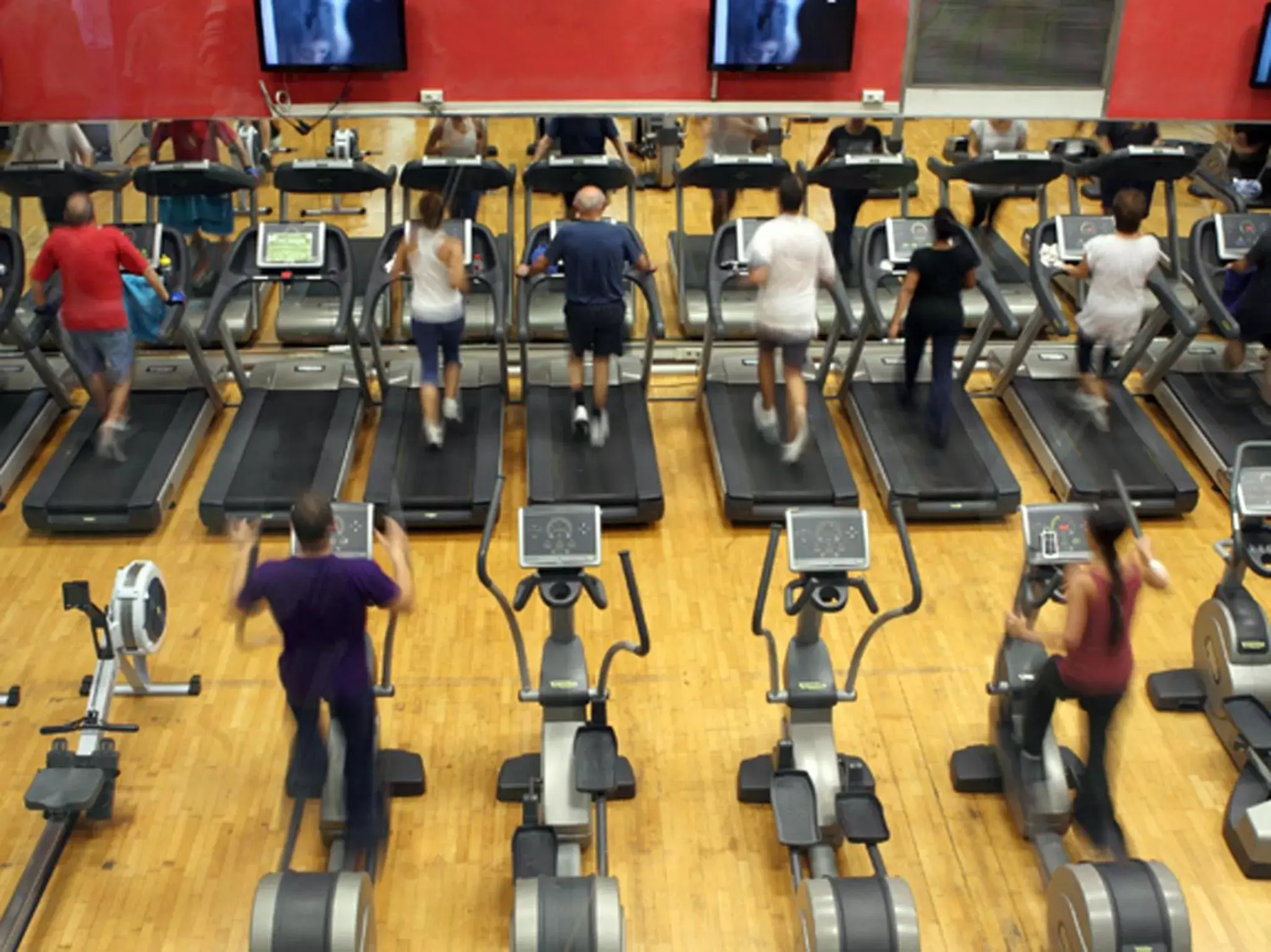 People, Fitness Center/Facilities in Bcn Sport Hostels