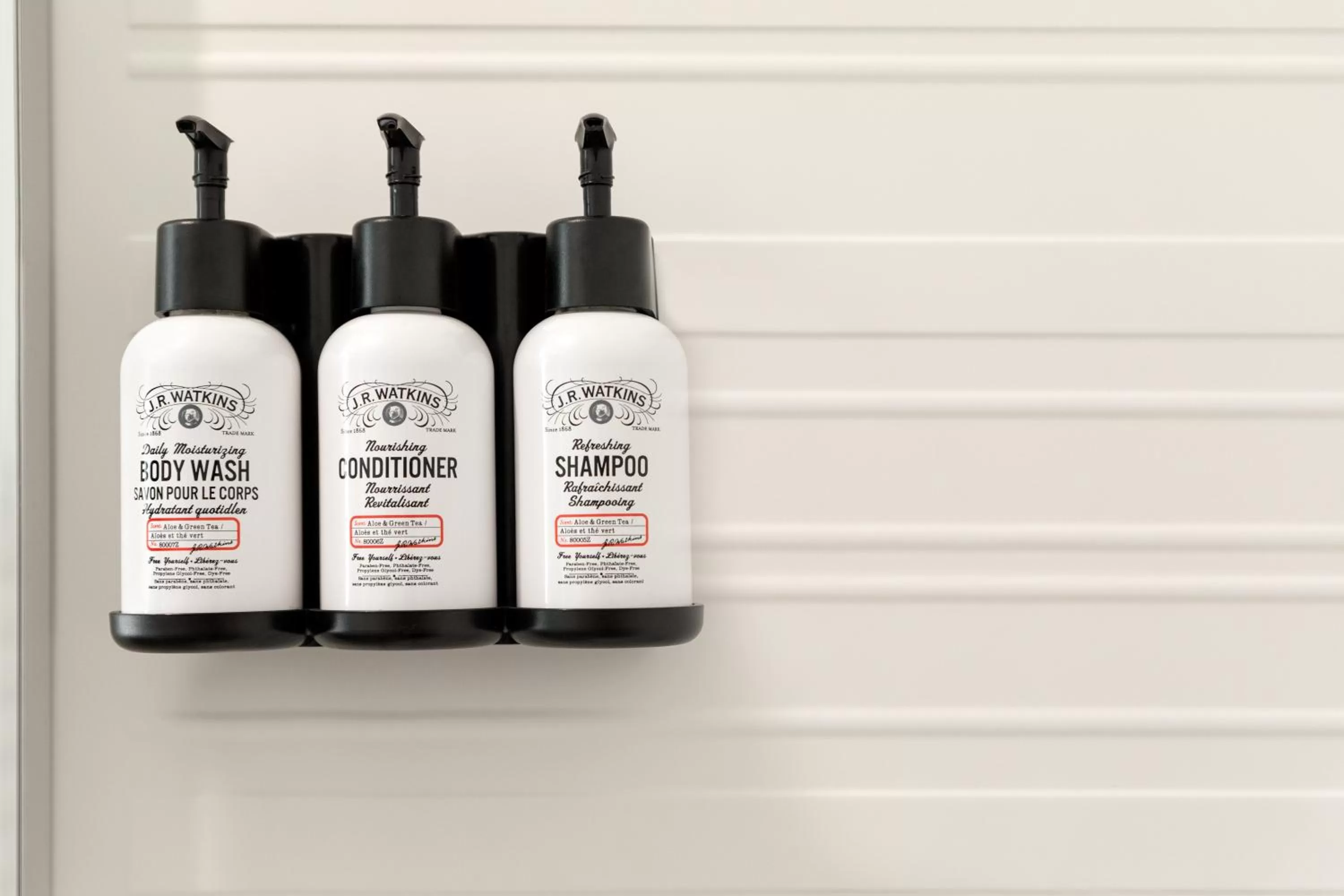 Shower in avid hotels - Melbourne - Viera by IHG