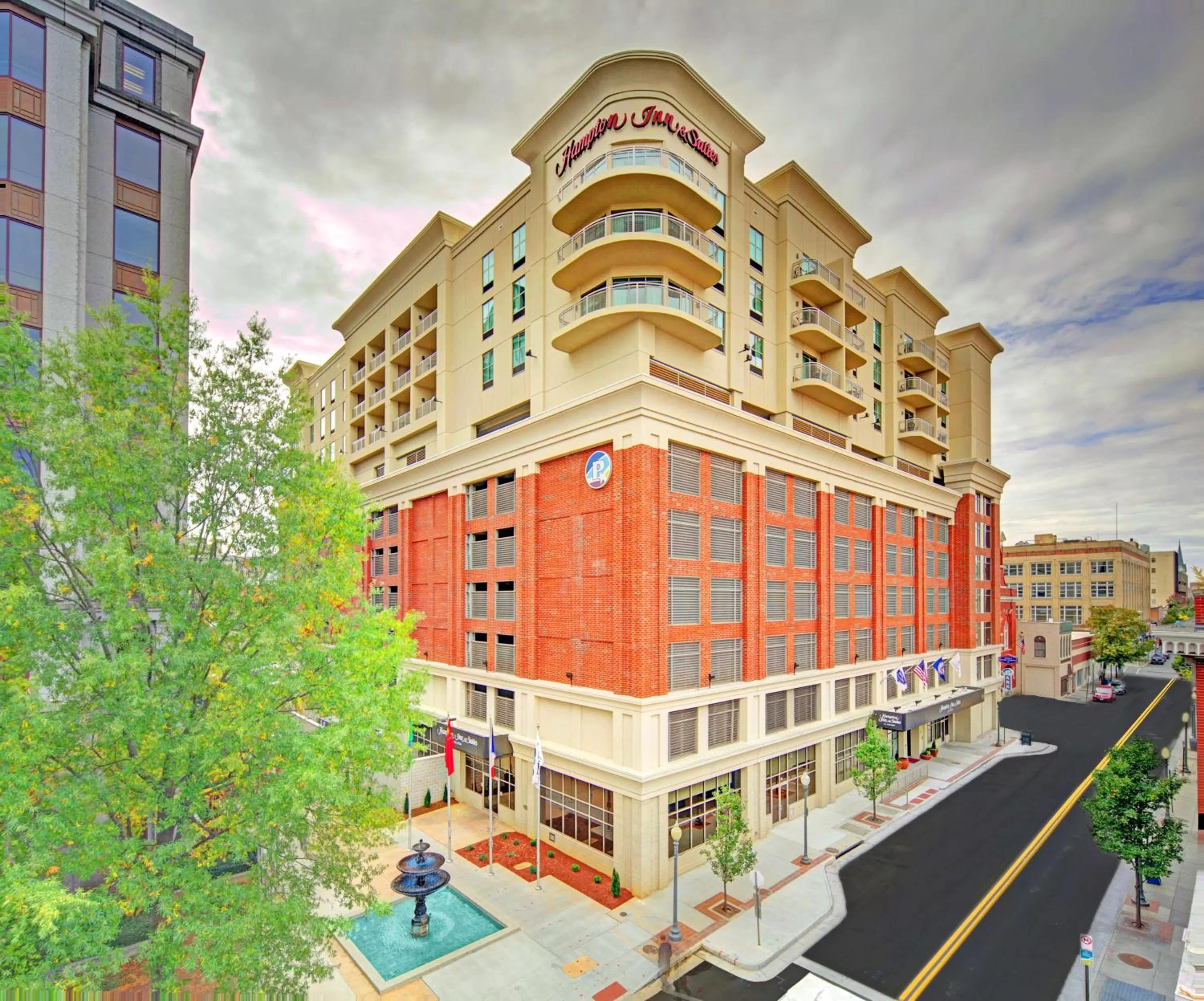 Property building in Hampton Inn & Suites - Roanoke-Downtown, VA