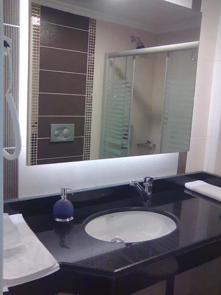 Bathroom in Sahinbey Hotel