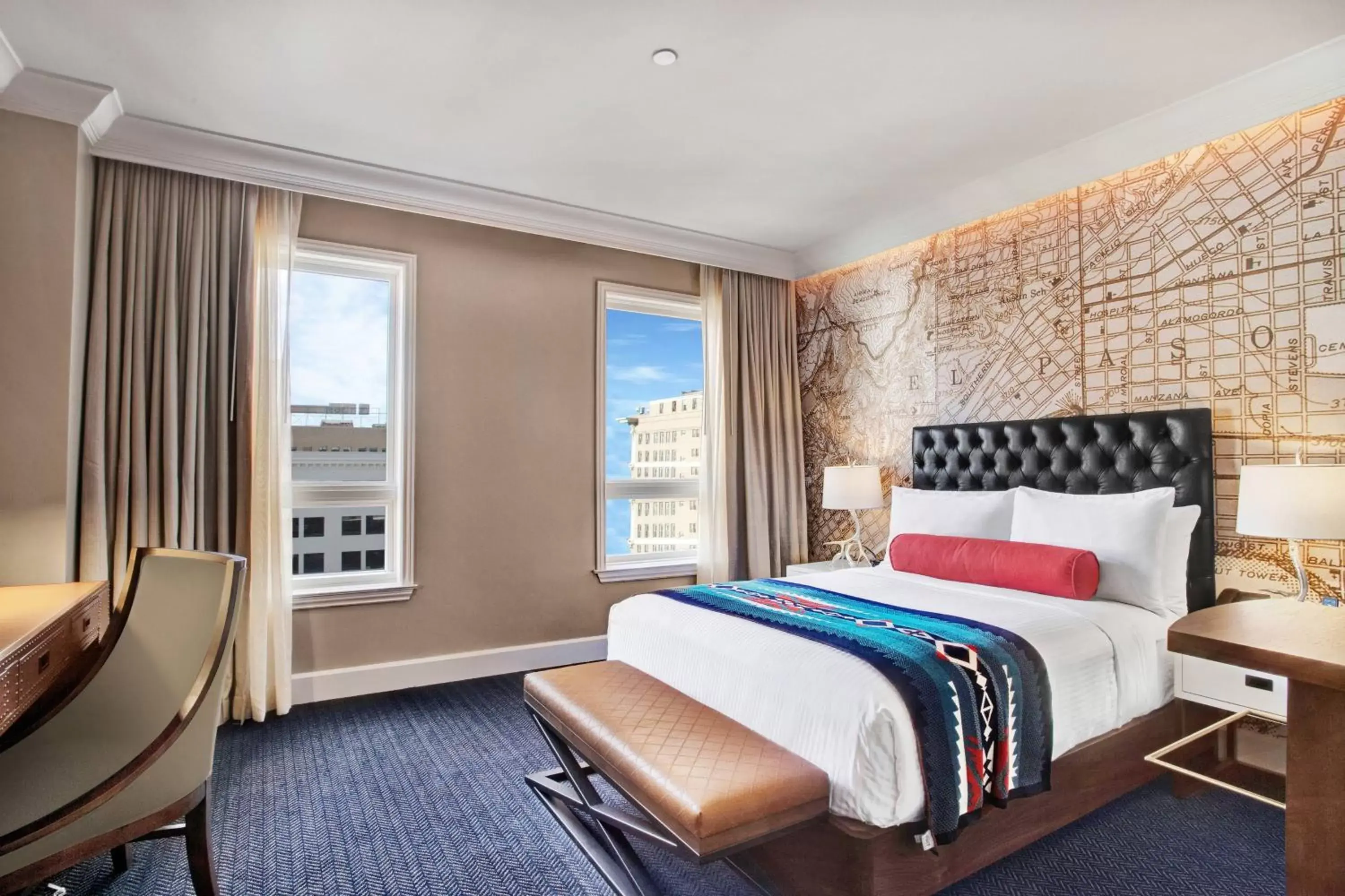 Queen Room in Hotel Paso Del Norte, Autograph Collection Queen Room in Hotel Paso Del Norte, Autograph Collection