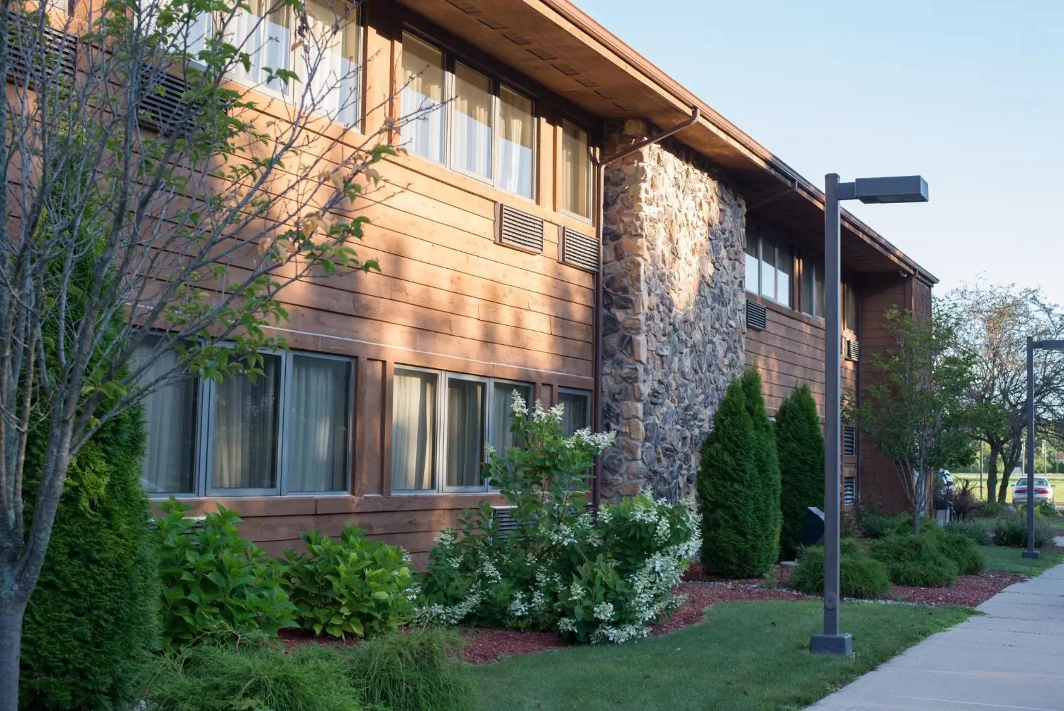 Property Building in Carlton Lodge