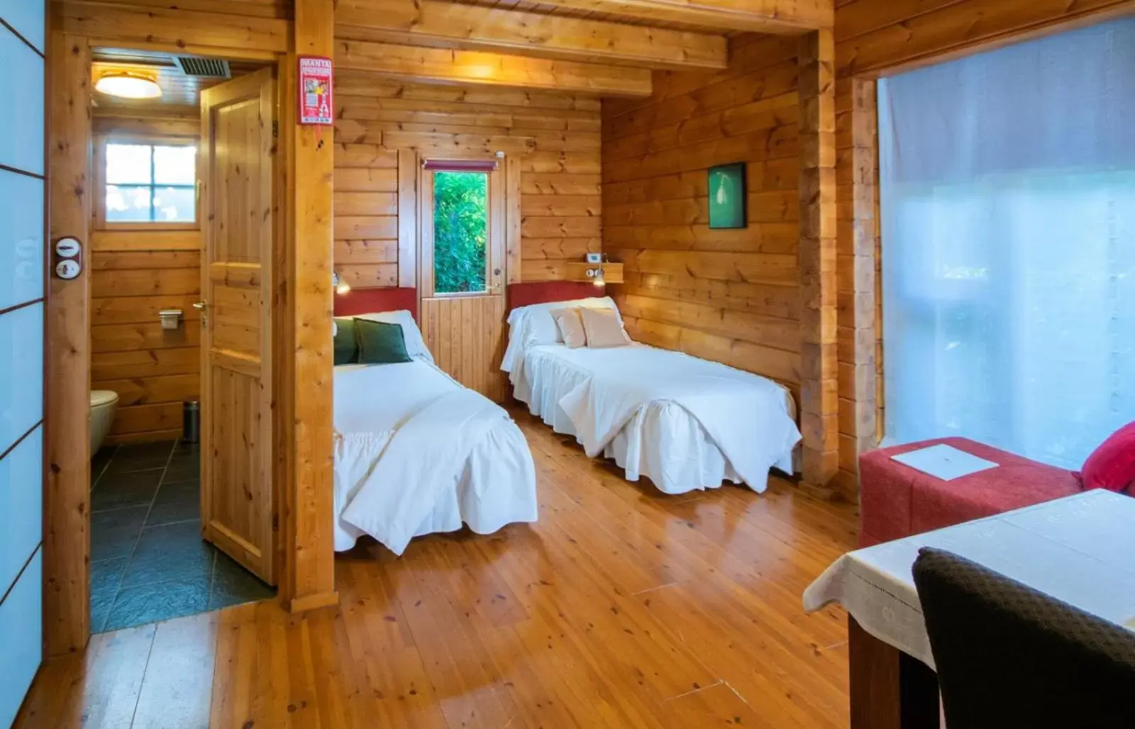 Bed in Hotel Somlom - ECO Friendly Montseny