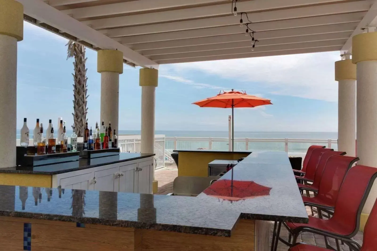 Property building in Hilton Garden Inn Daytona Beach Oceanfront