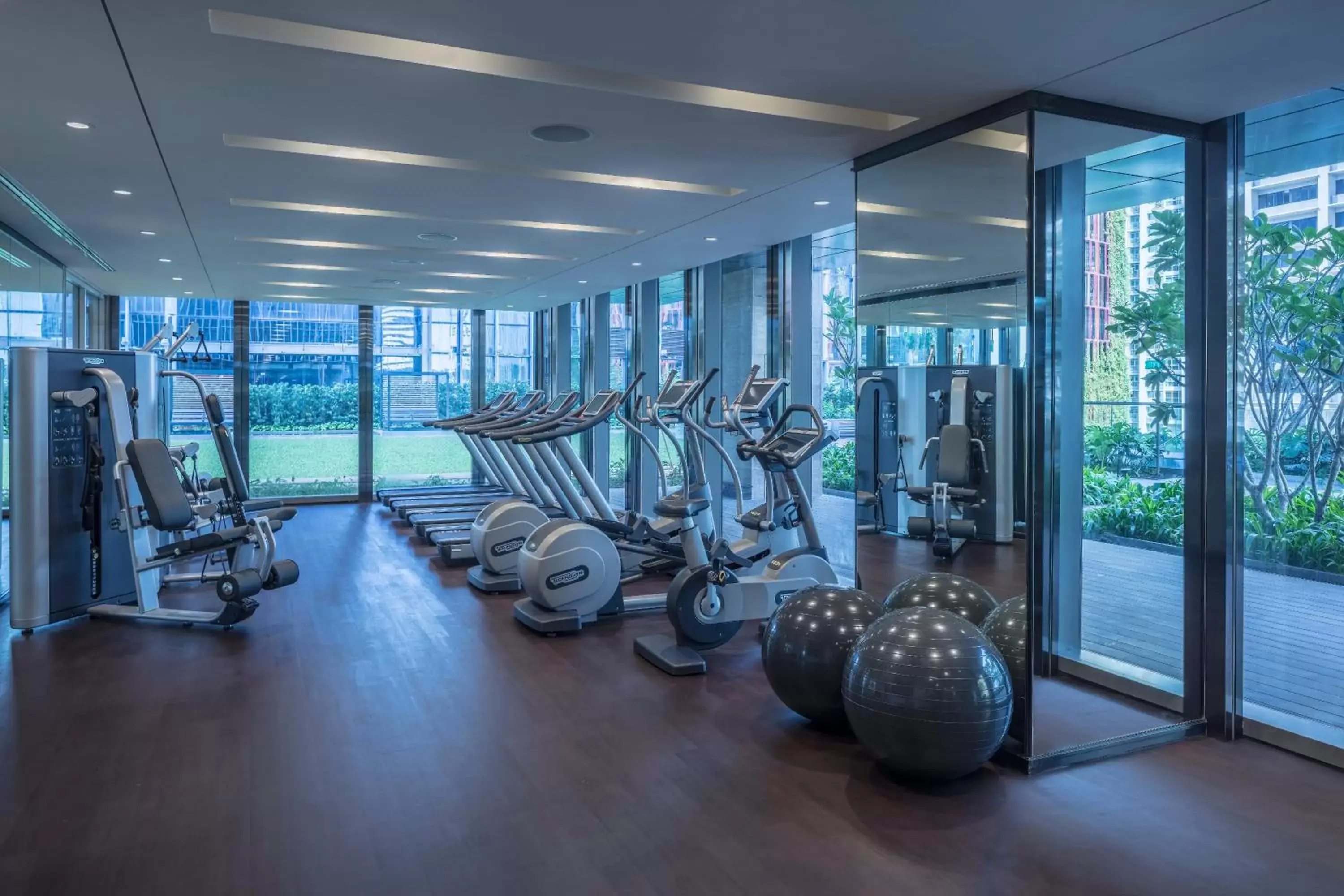 Fitness centre/facilities in Sofitel Singapore City Centre
