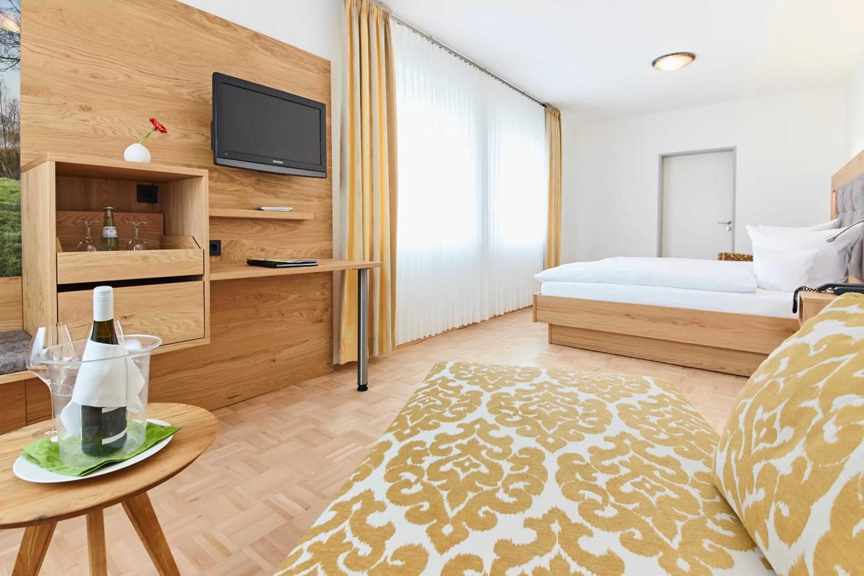 Photo of the whole room, Bed in Hotel & Restaurant Pötter