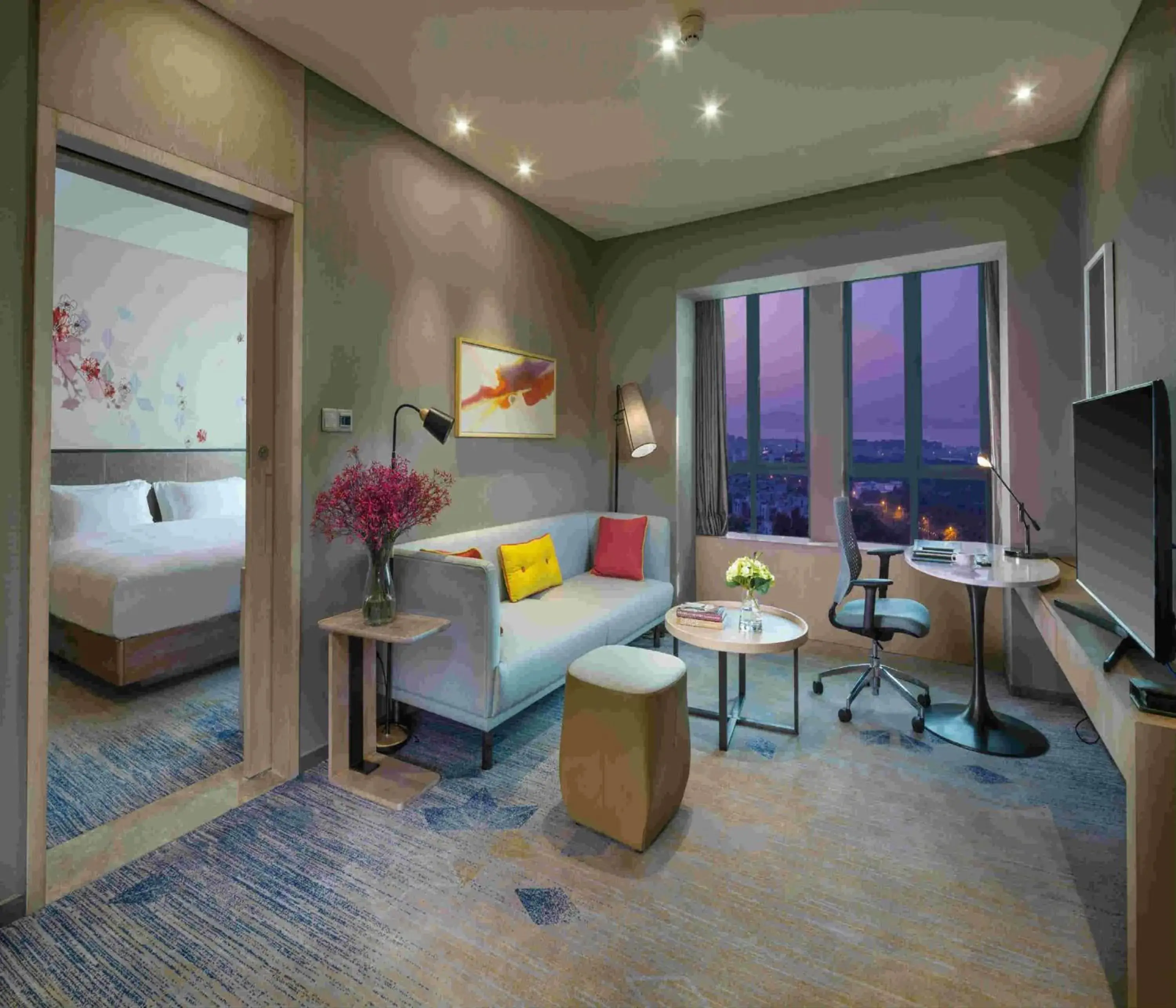 Bedroom, Seating Area in Hilton Garden Inn Zhongshan Guzhen