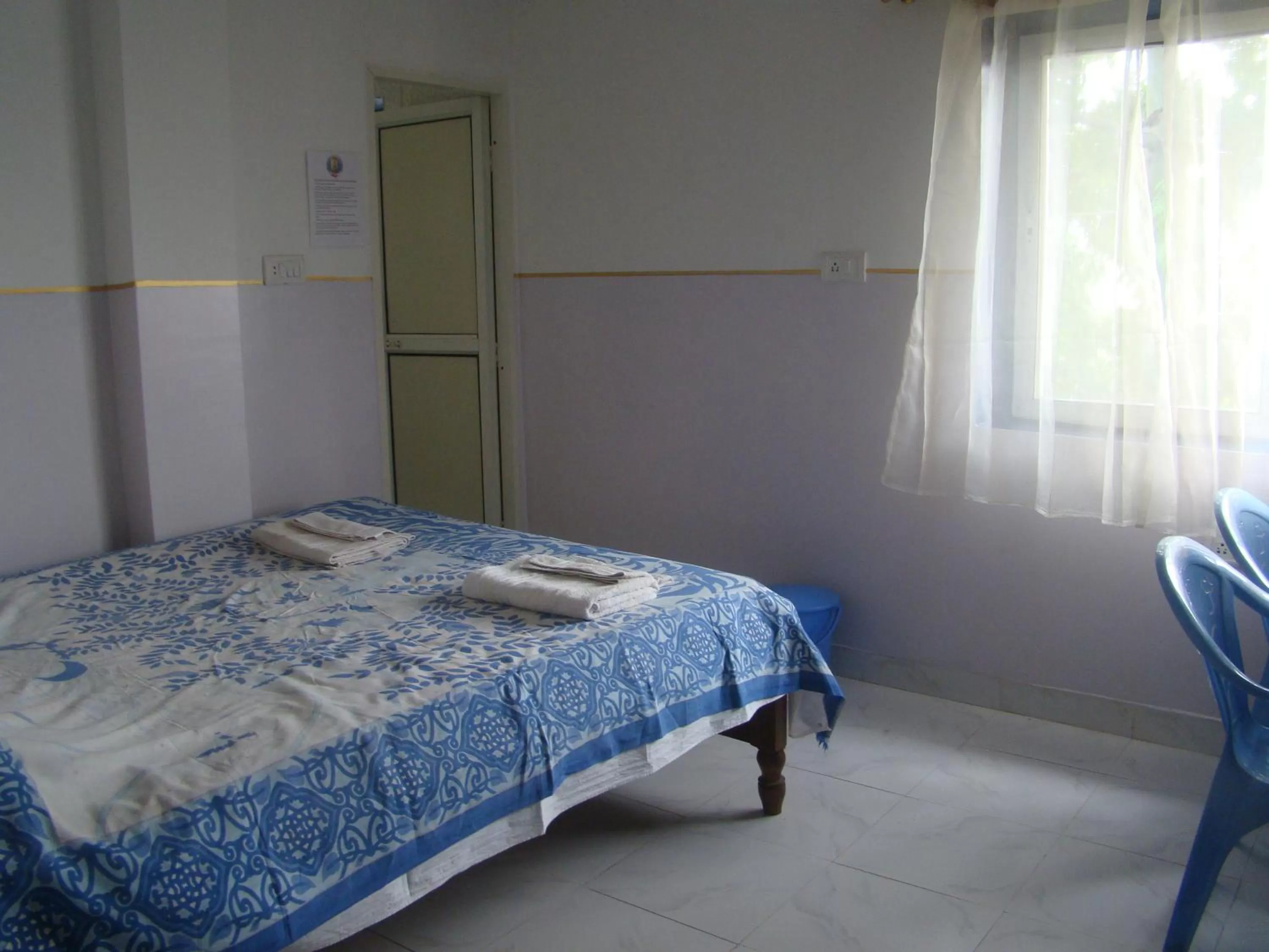 Bedroom, Bed in Tara Guest House