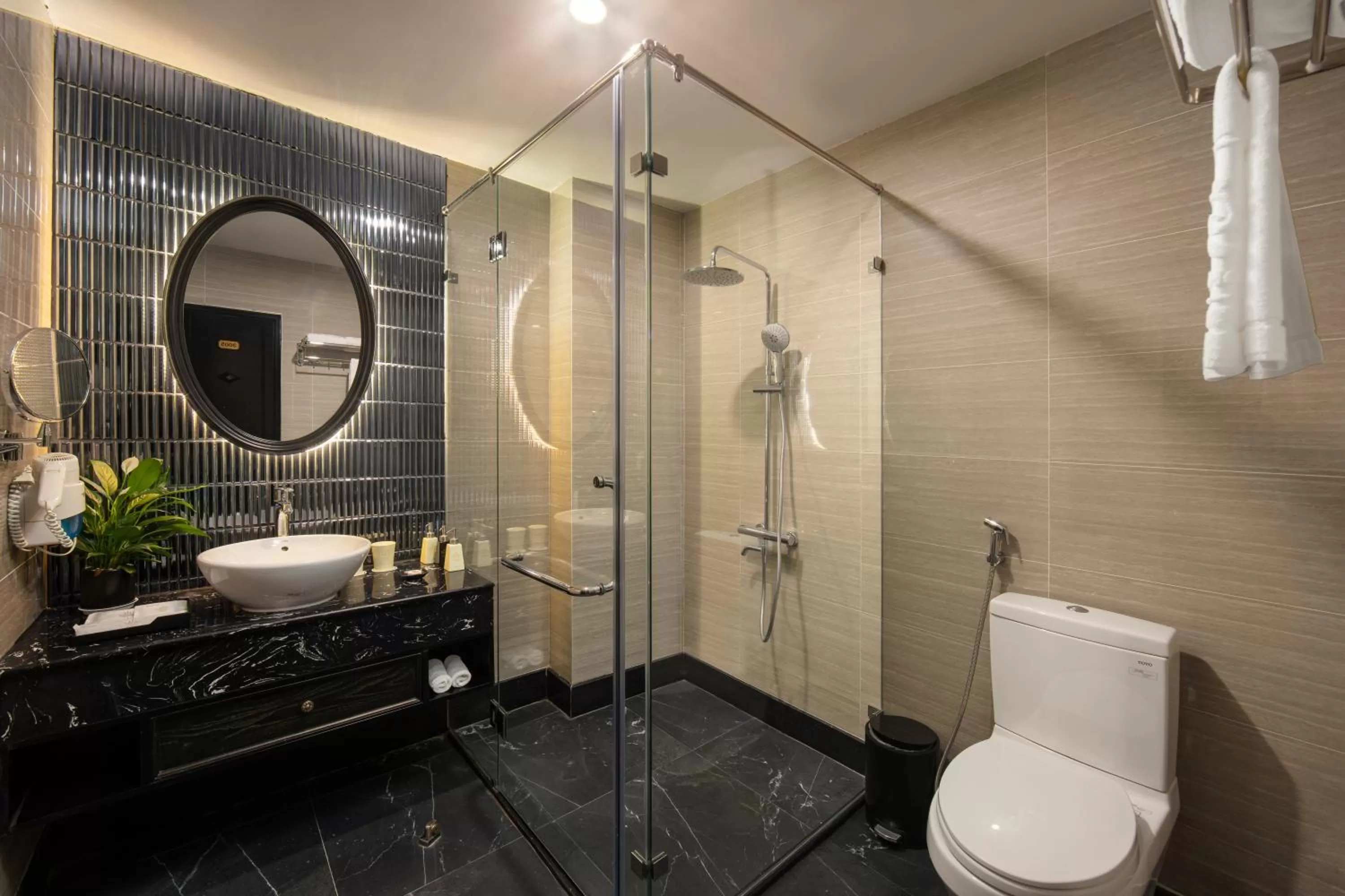 Shower in Imperial Hotel & Spa