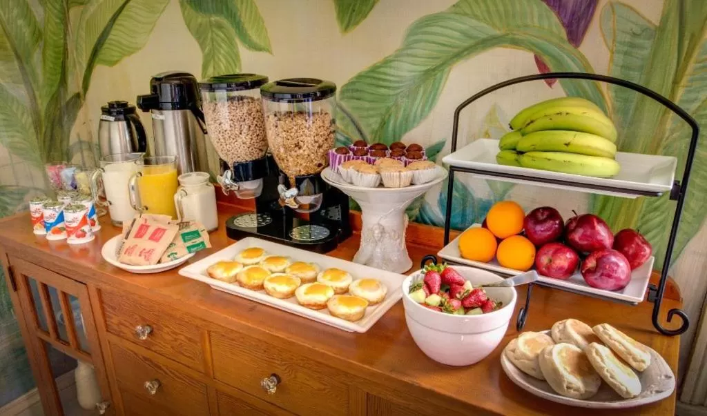 Breakfast, Food in Auld Sweet Olive Bed and Breakfast