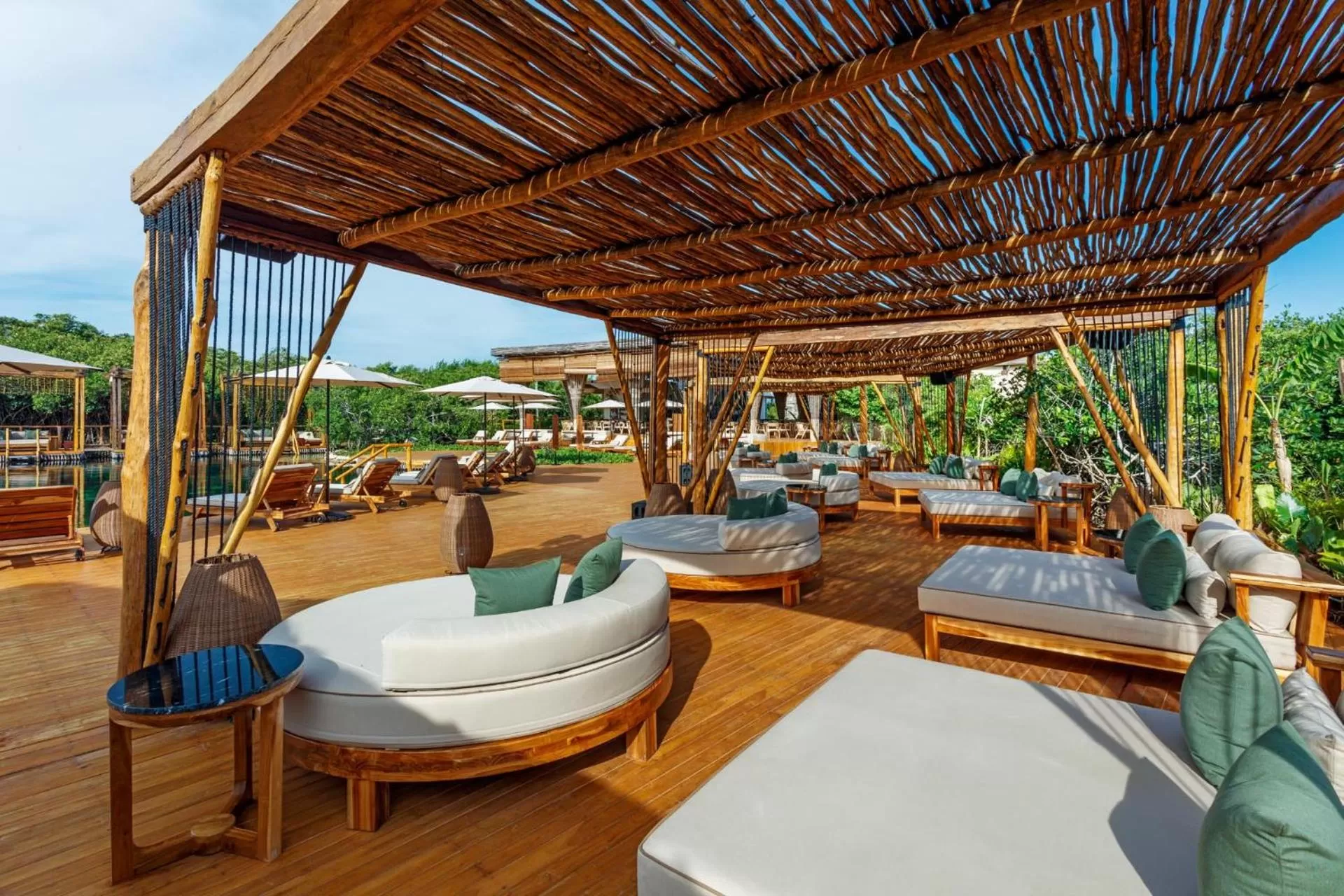 Swimming pool in Hotel Shibari - Restaurant & Cenote Club