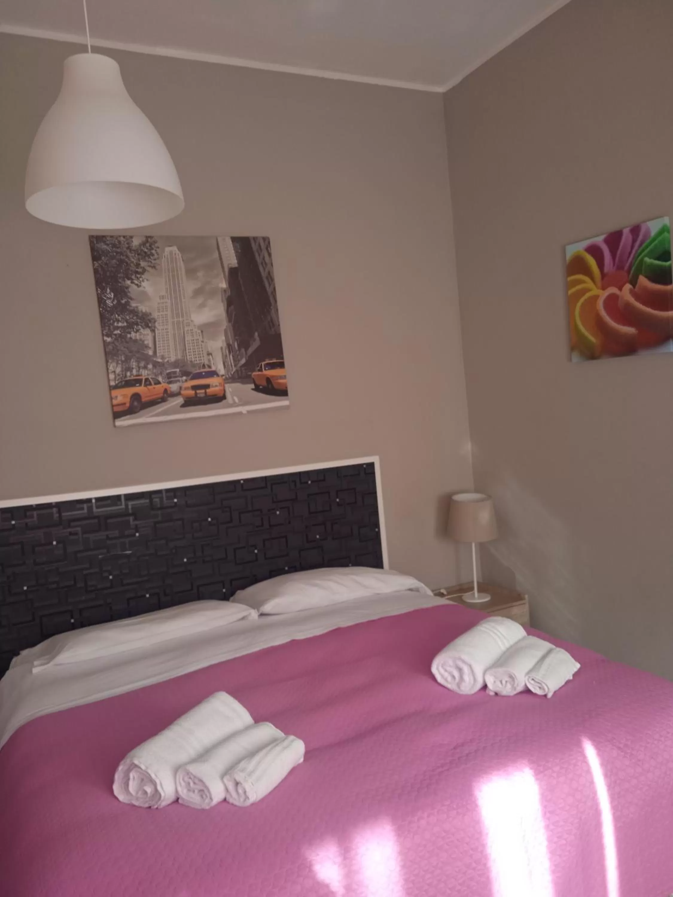 Bed in VILLA ESMERALDA