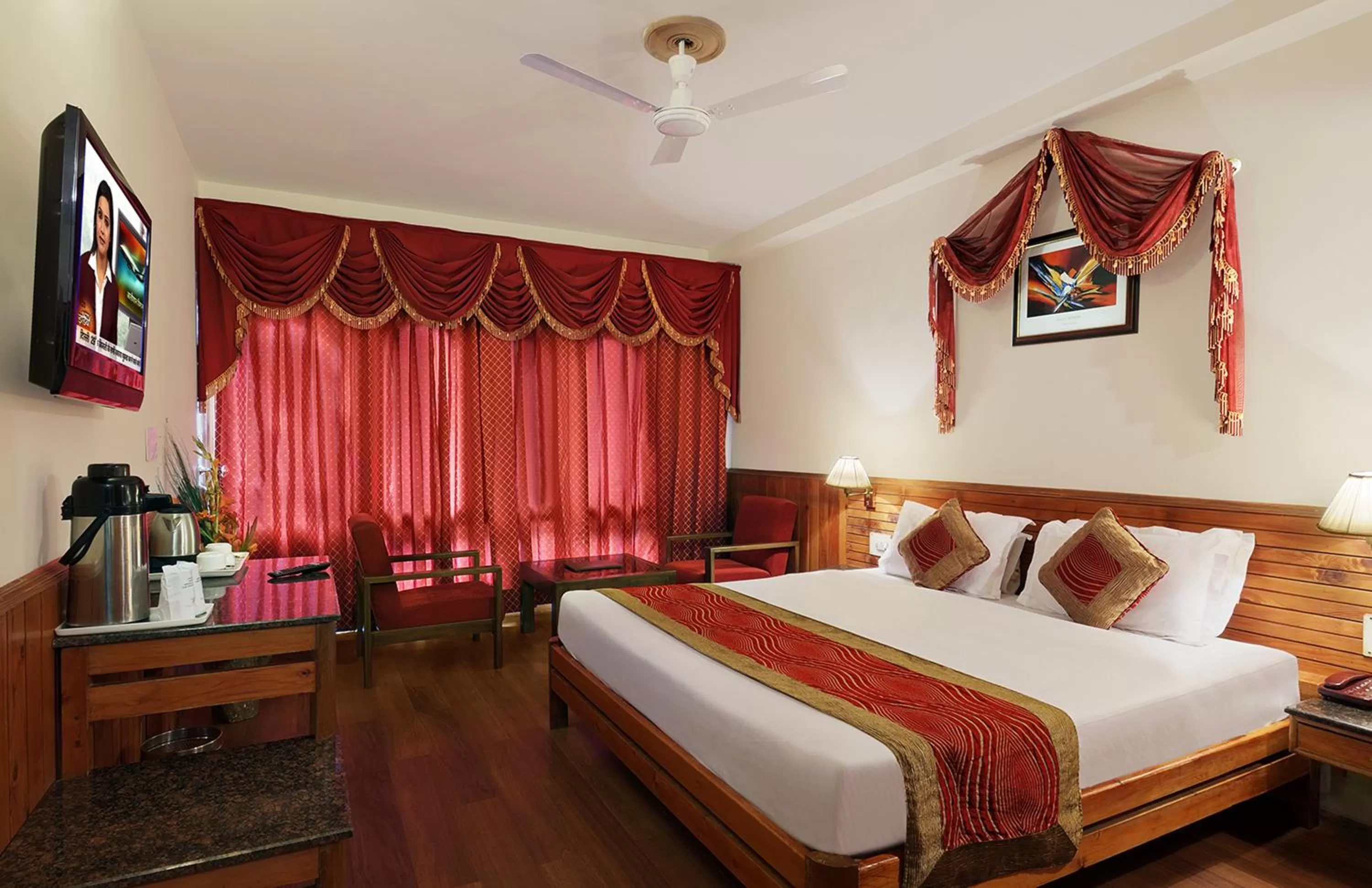 Photo of the whole room in The Orchard Greens