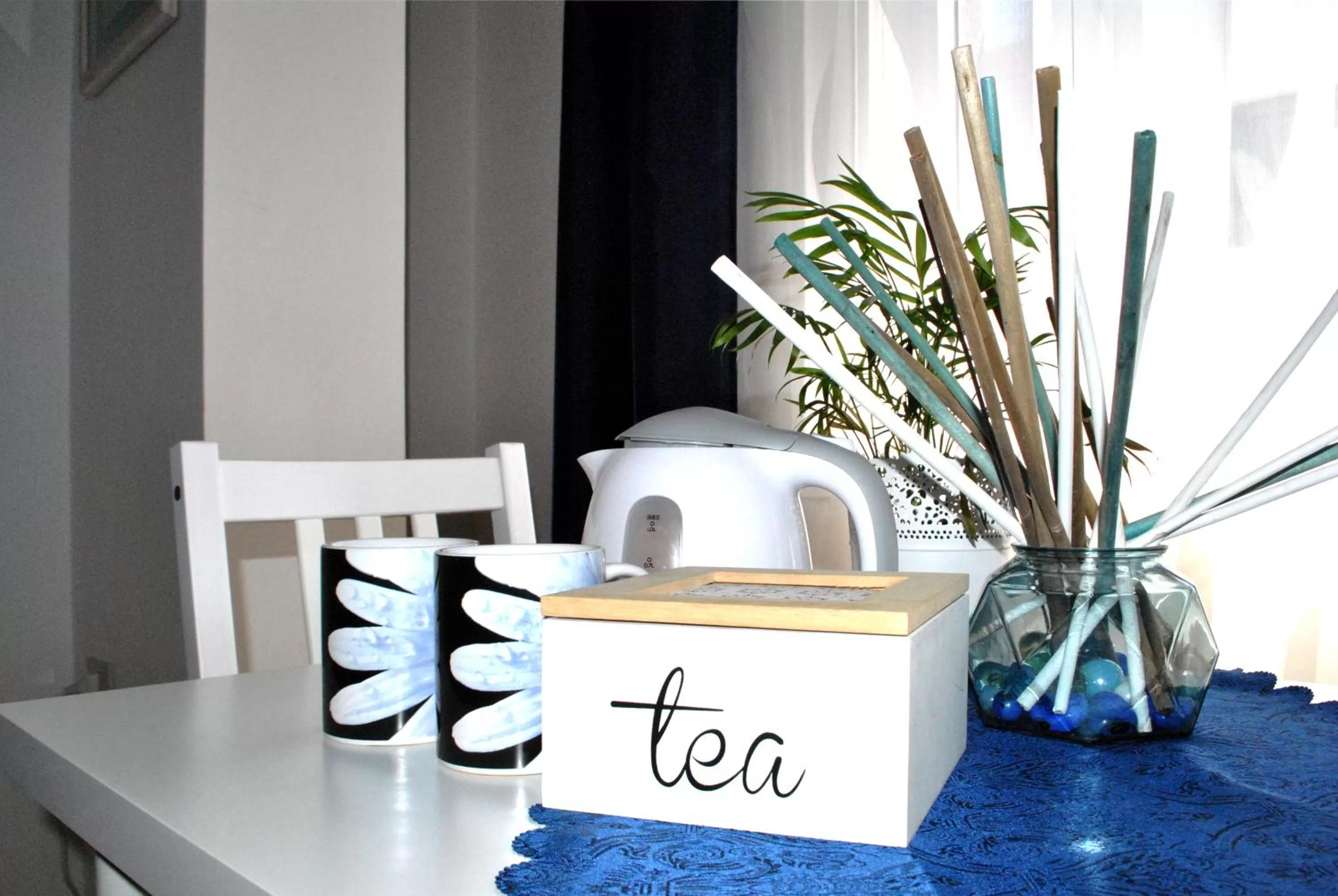 Coffee/tea facilities in Bed & Chic bed & breakfast