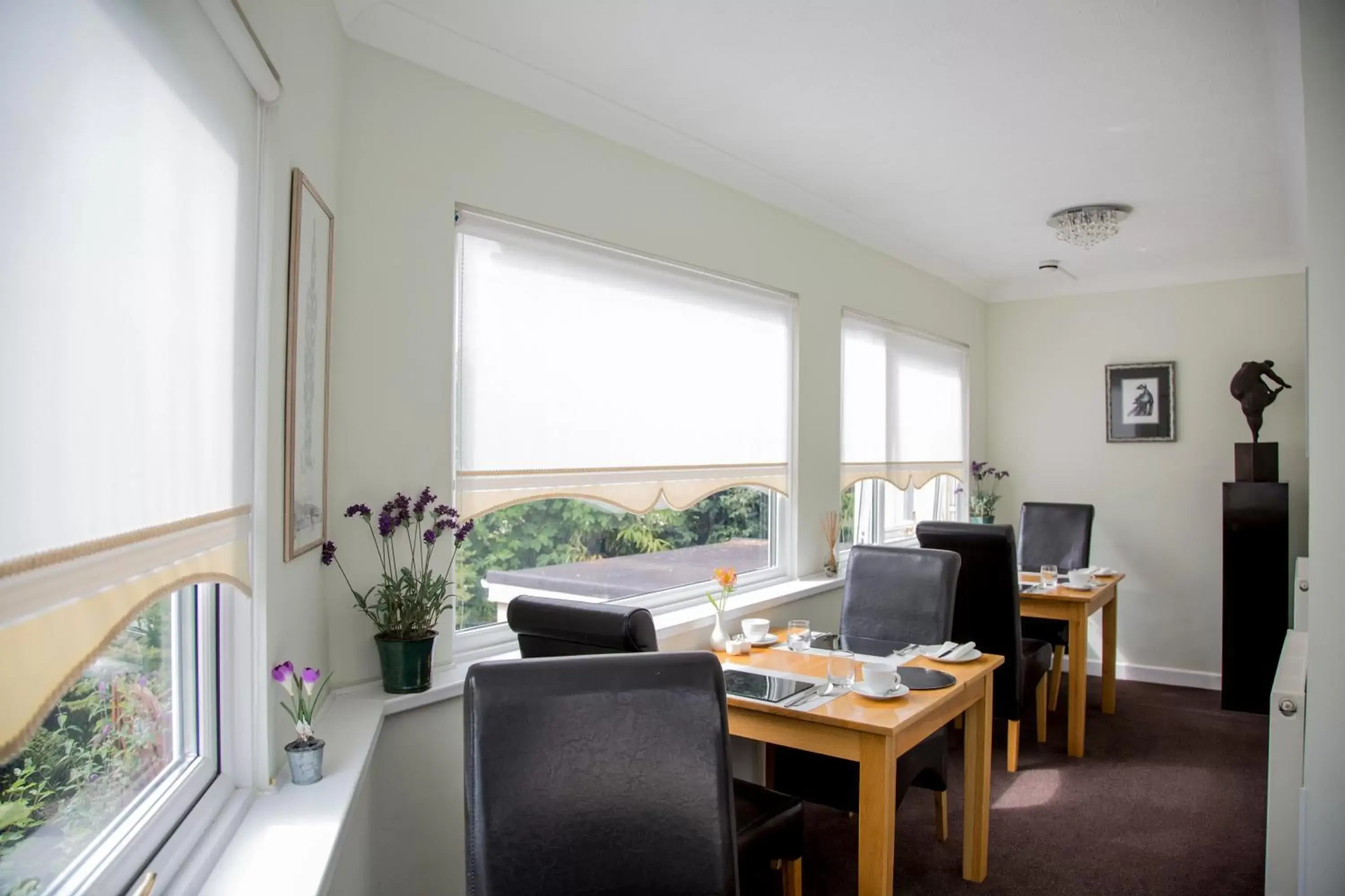 Dining Area in Carlton Court