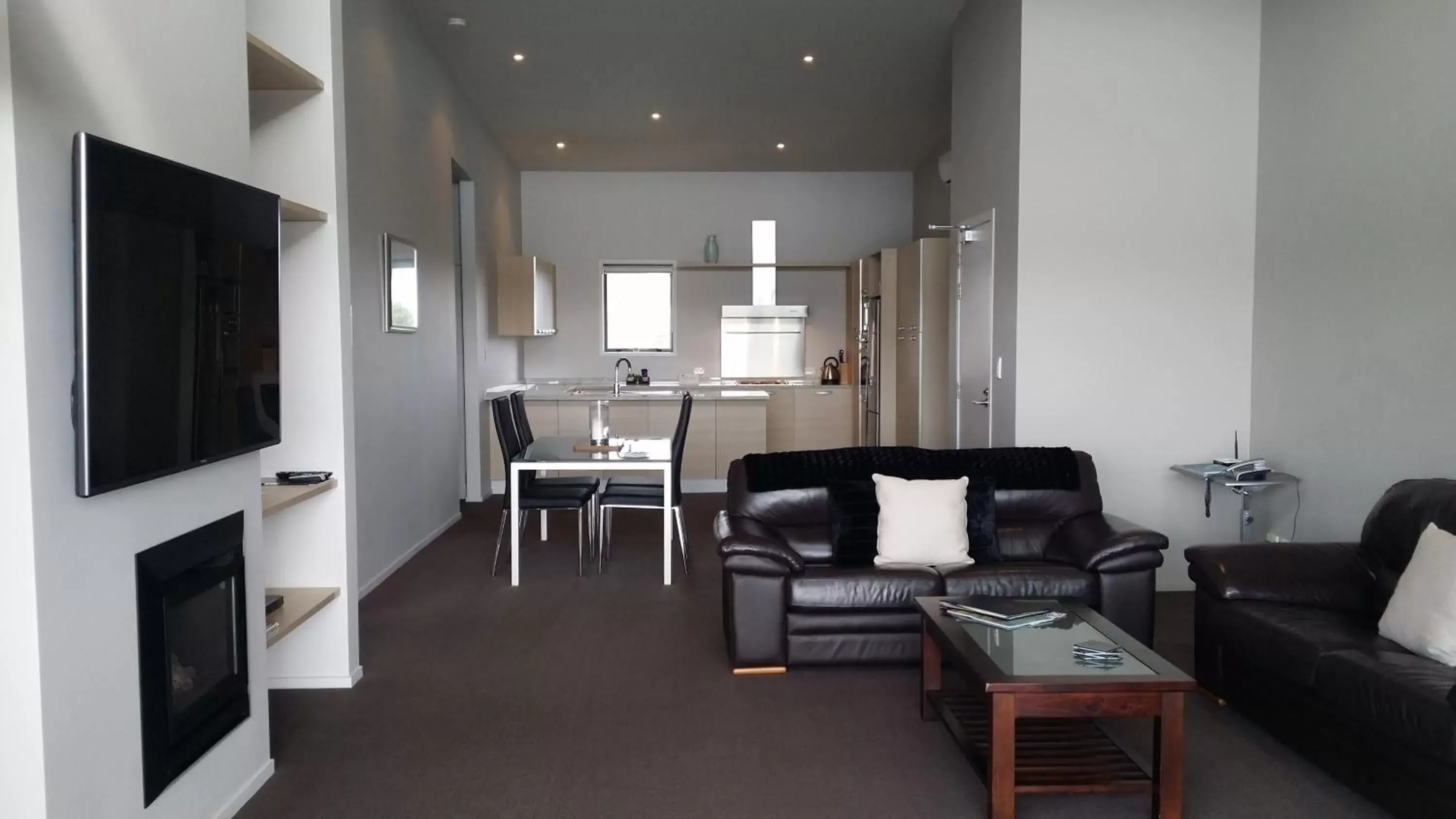 Living room, Seating Area in Sovereign Pier On The Waterways