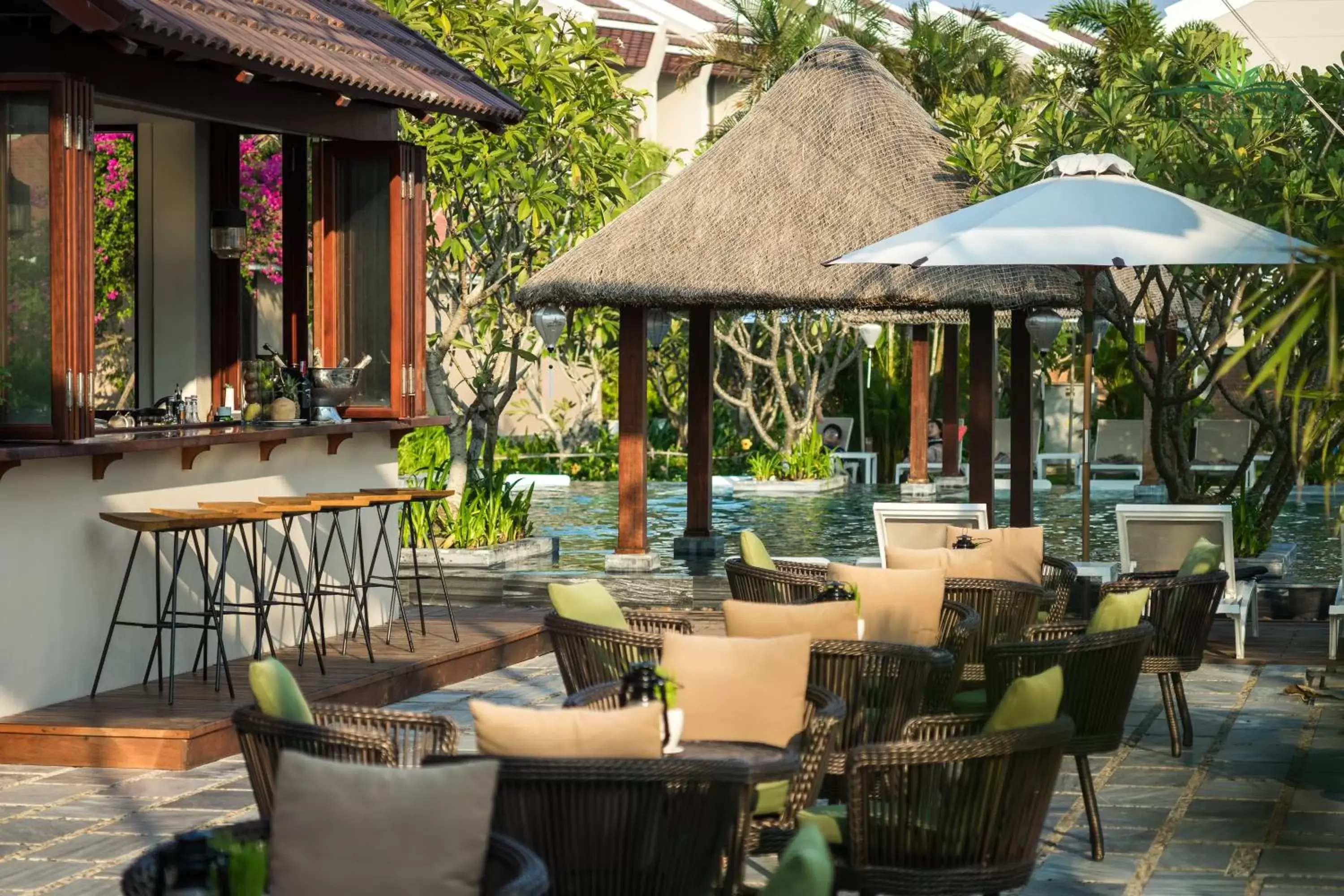 Lounge or bar, Restaurant/Places to Eat in Silk Sense Hoi An River Resort