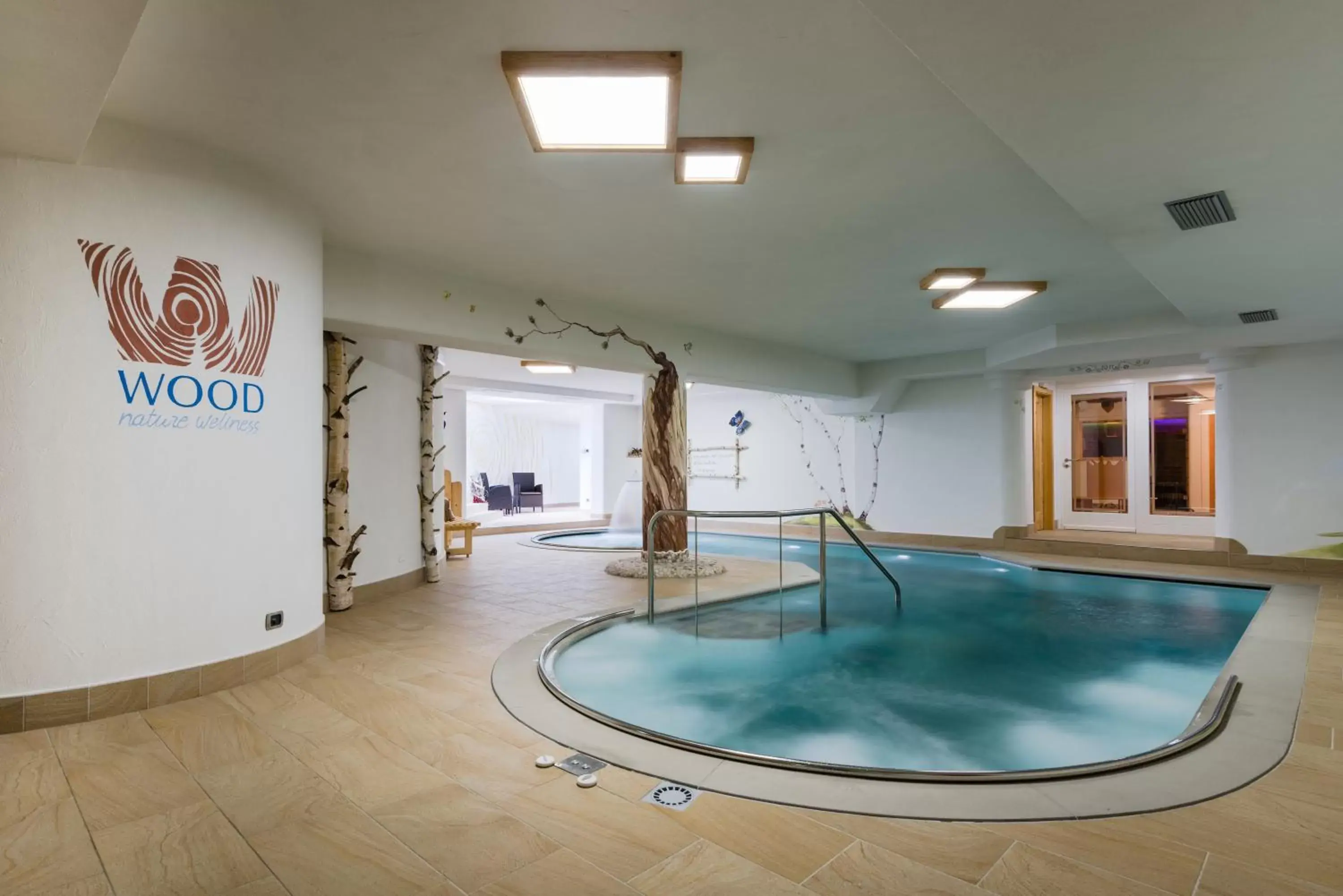 Hot Tub, Swimming Pool in FORESTO - holiday apartments