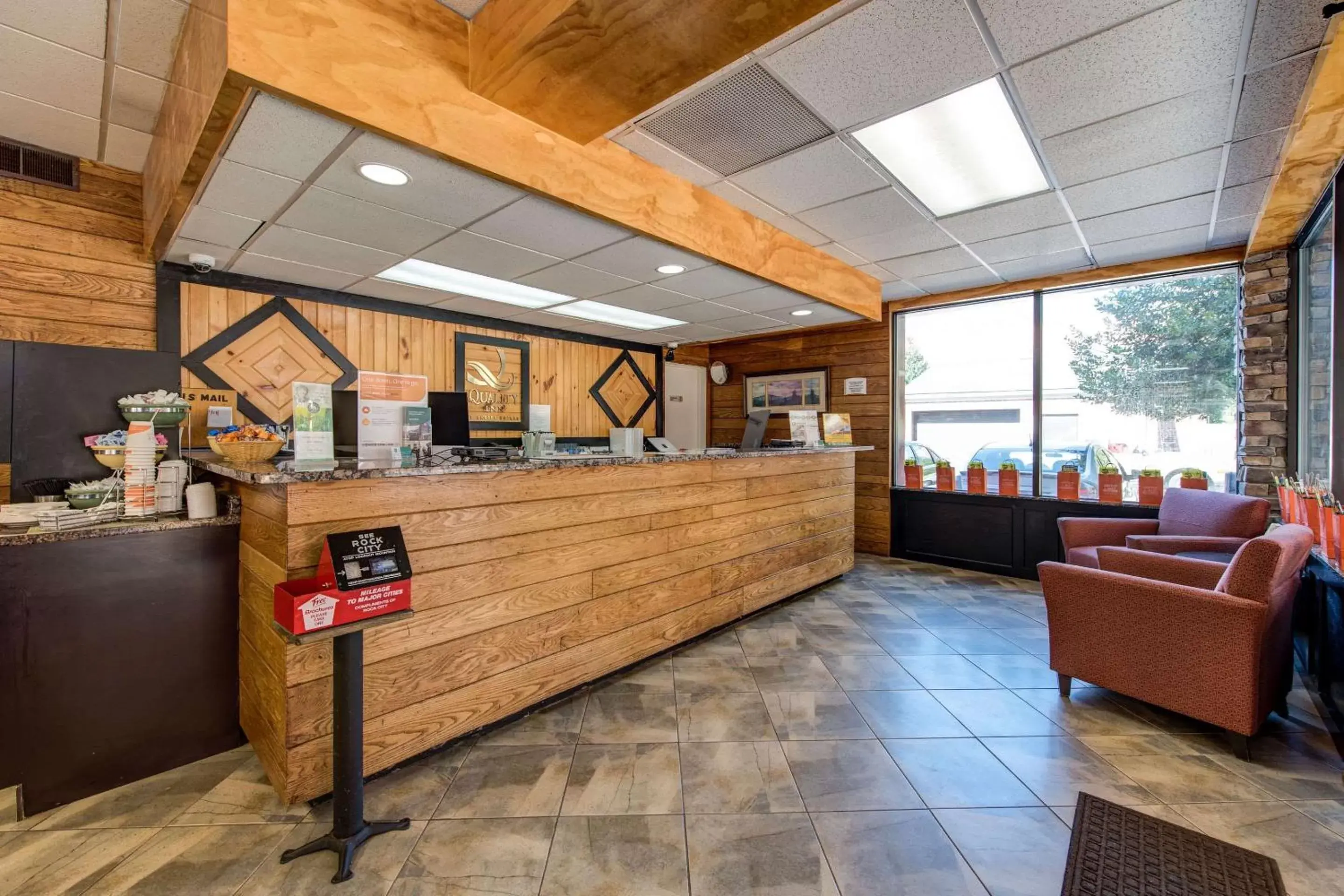 Lobby or reception in Quality Inn Creekside - Downtown Gatlinburg Lobby or reception in Quality Inn Creekside - Downtown Gatlinburg