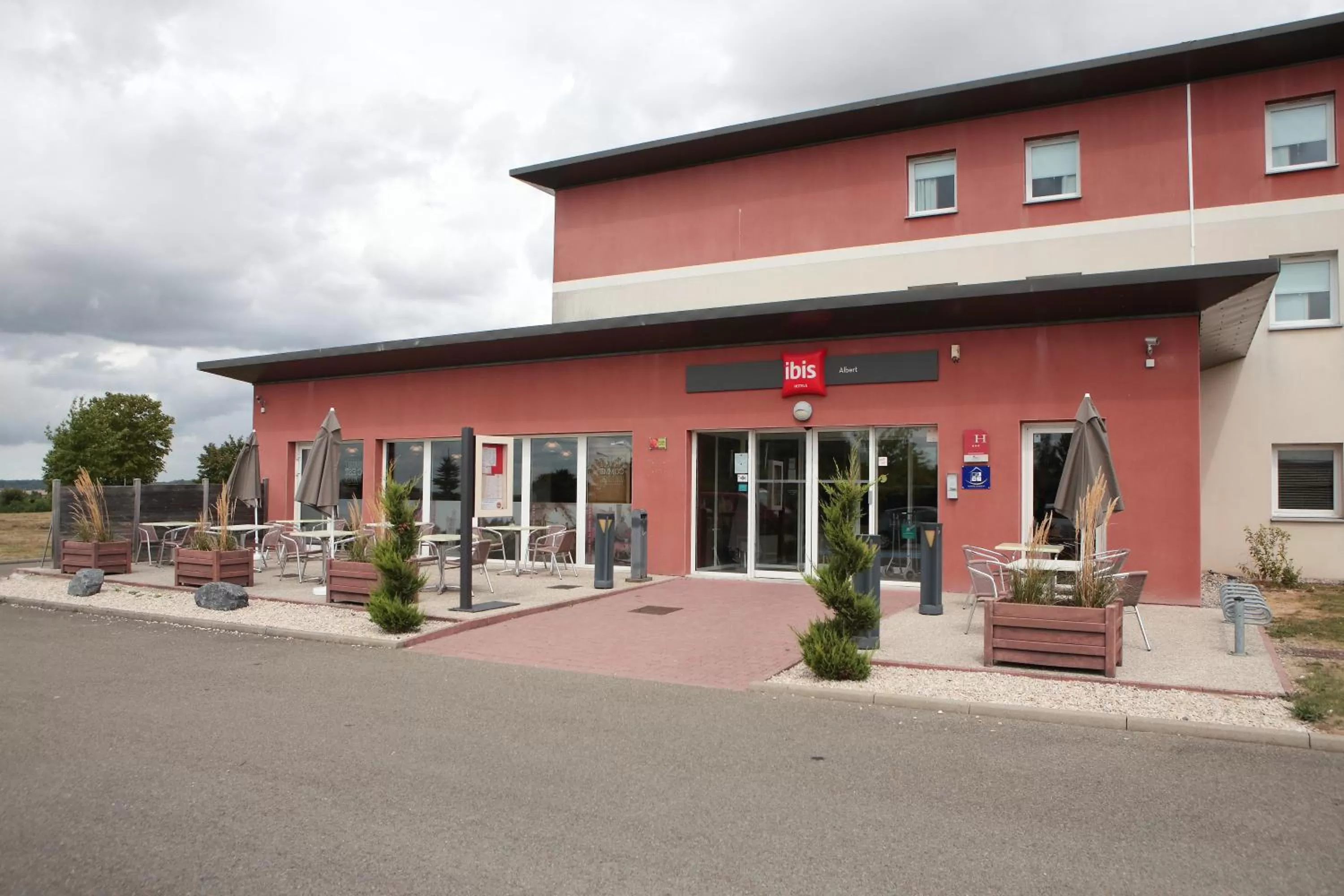 Property building in ibis Albert Pays de Somme