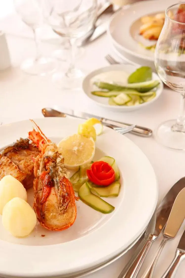 Food in Hotel Presidente Luanda