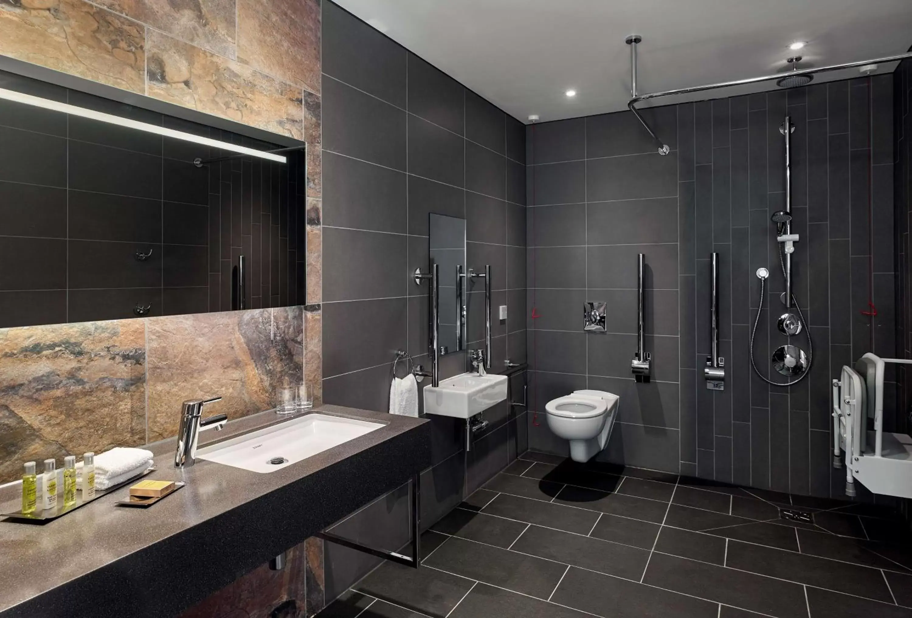 Bathroom in DoubleTree by Hilton Sheffield Park