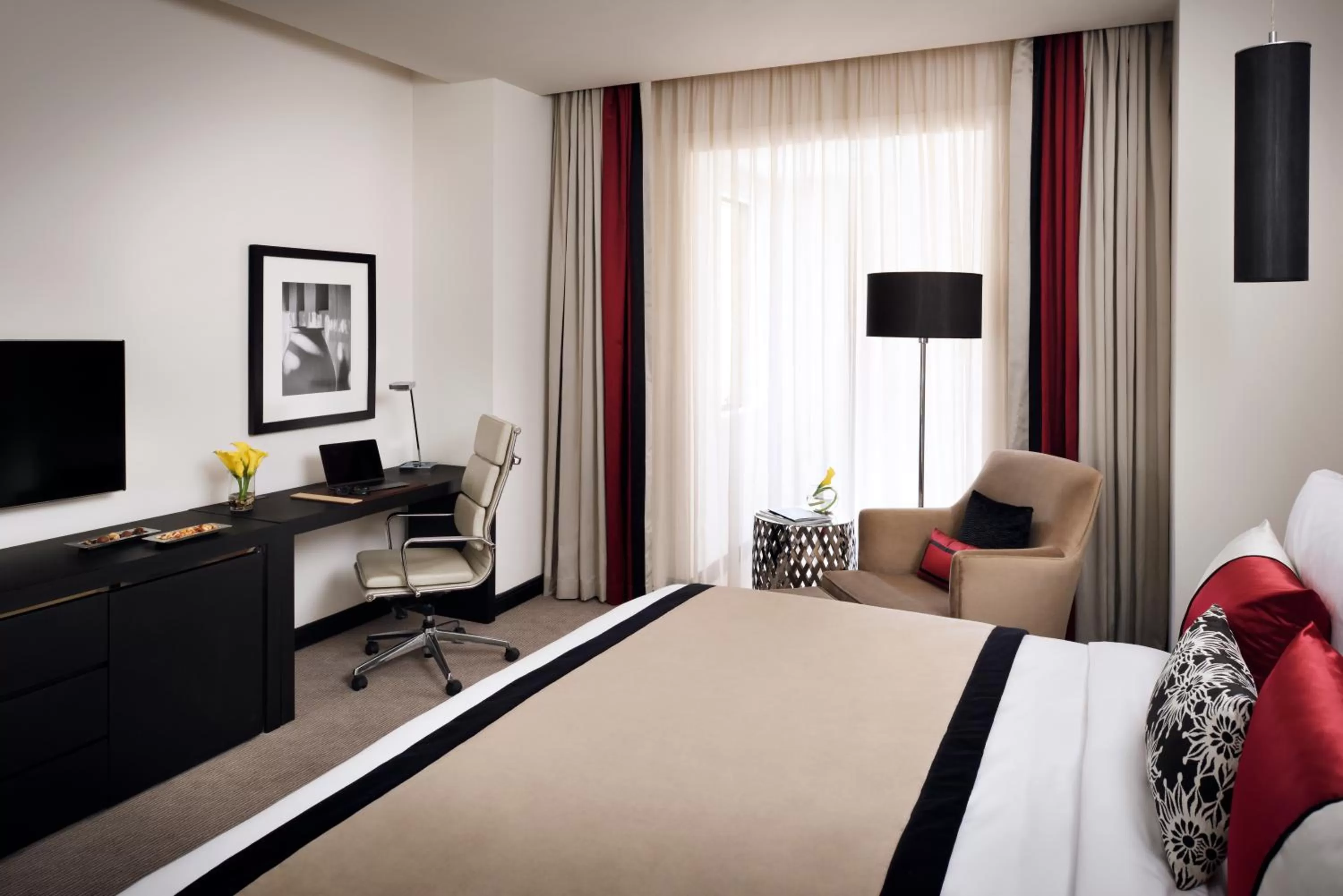 Bedroom, Bed in Voco - Riyadh by IHG