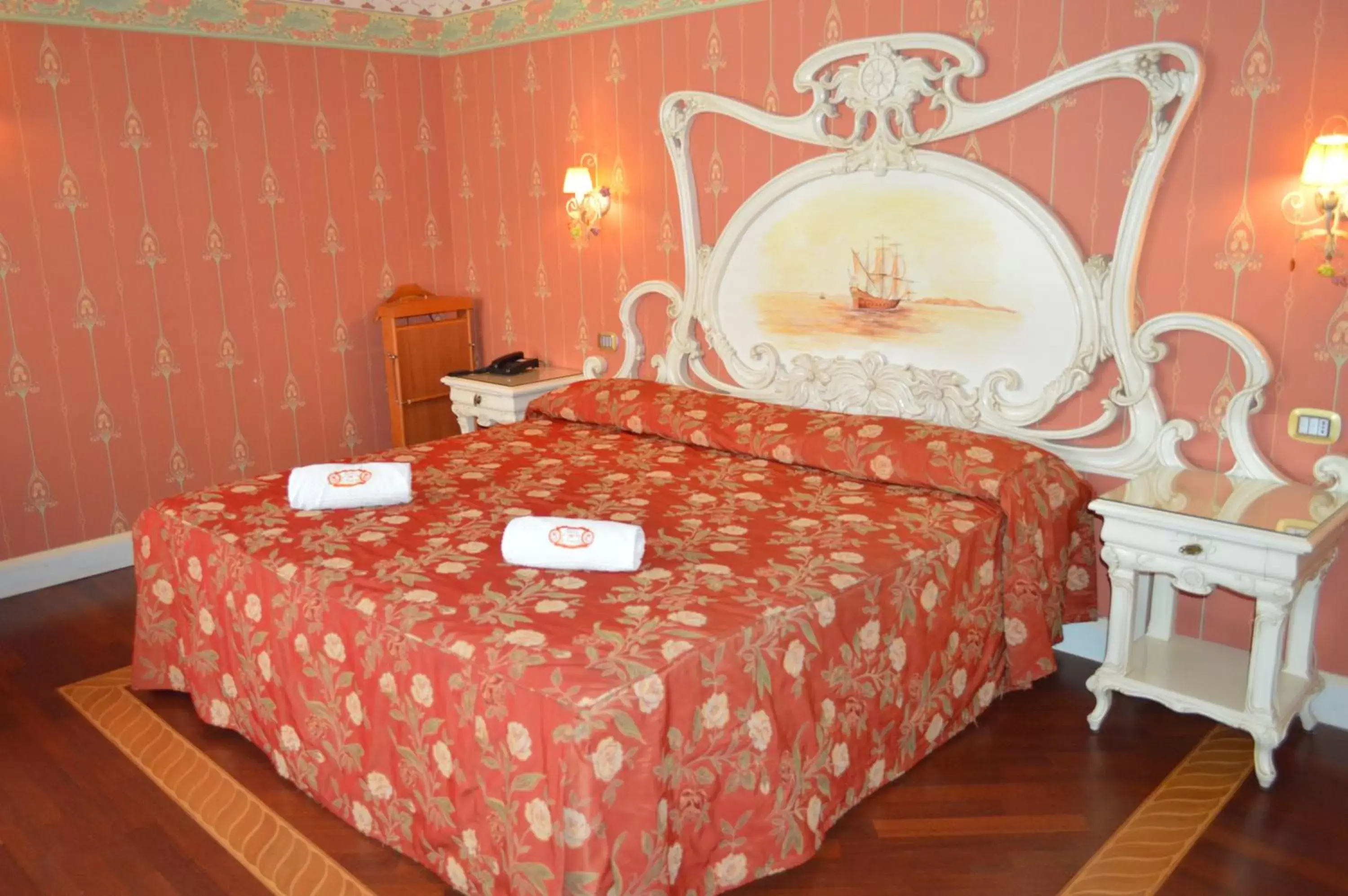 Photo of the whole room, Bed in Hotel Il Principe