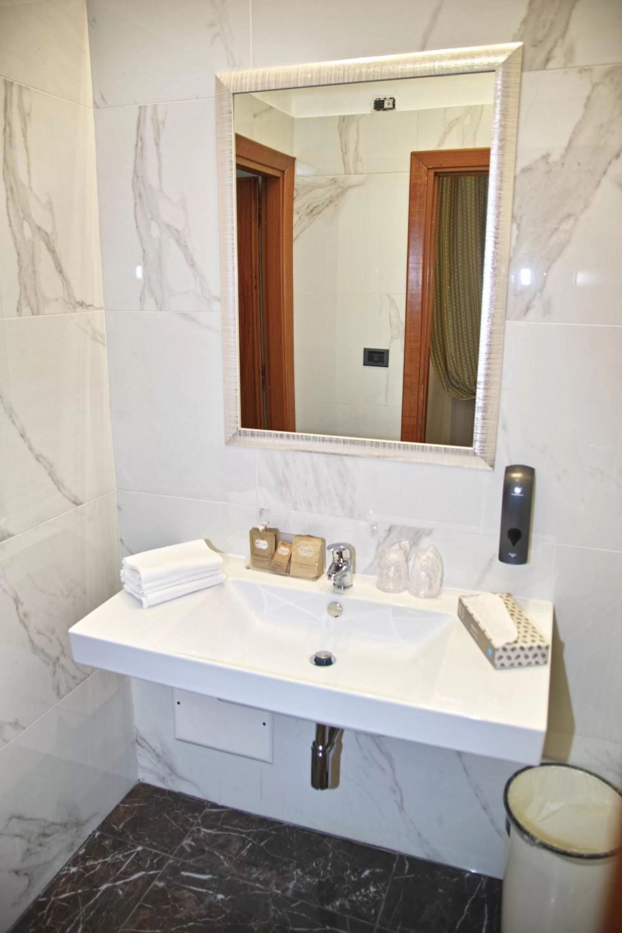 Bathroom in Hotel Hiberia