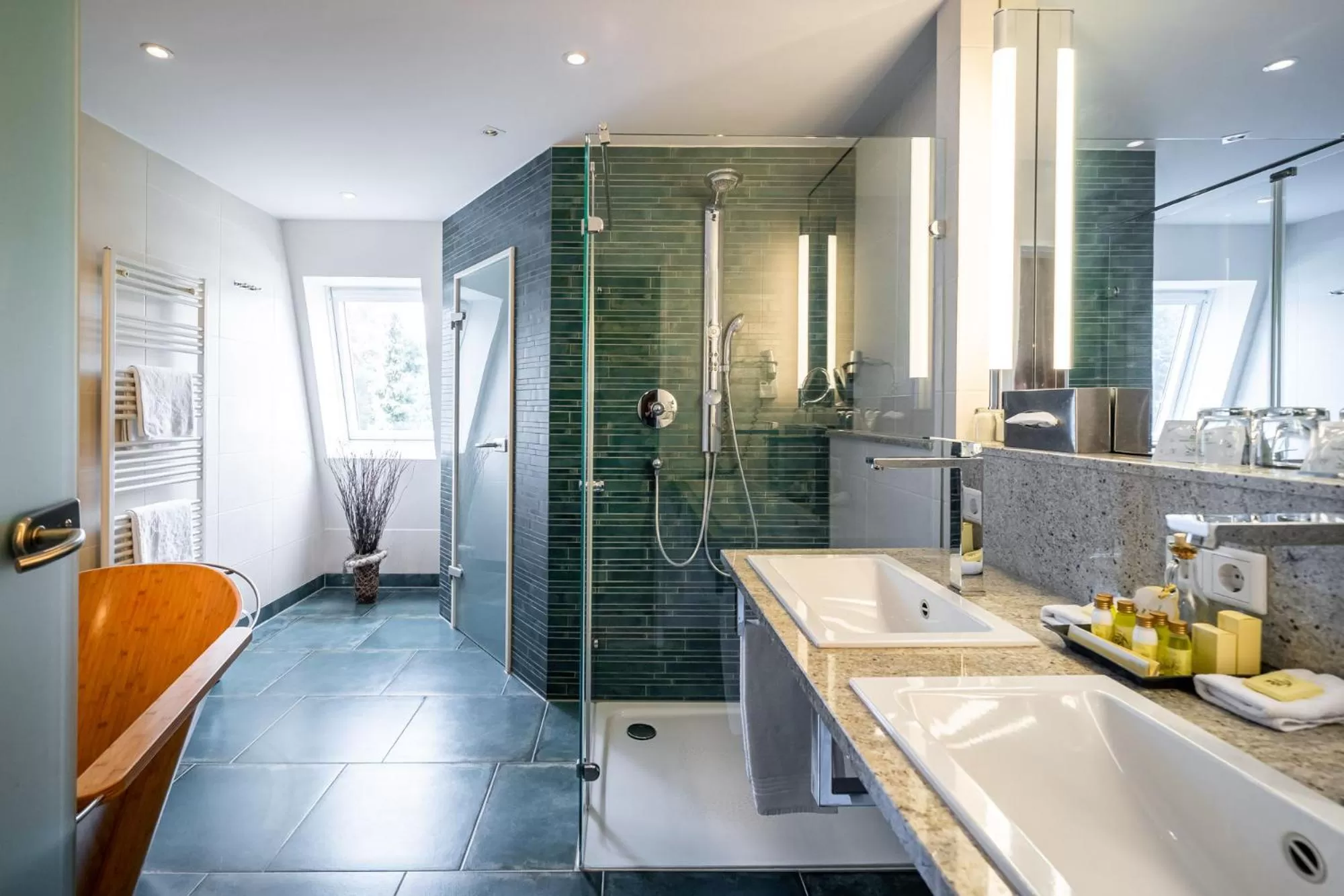 Bathroom in Waldhotel Tannenhäuschen