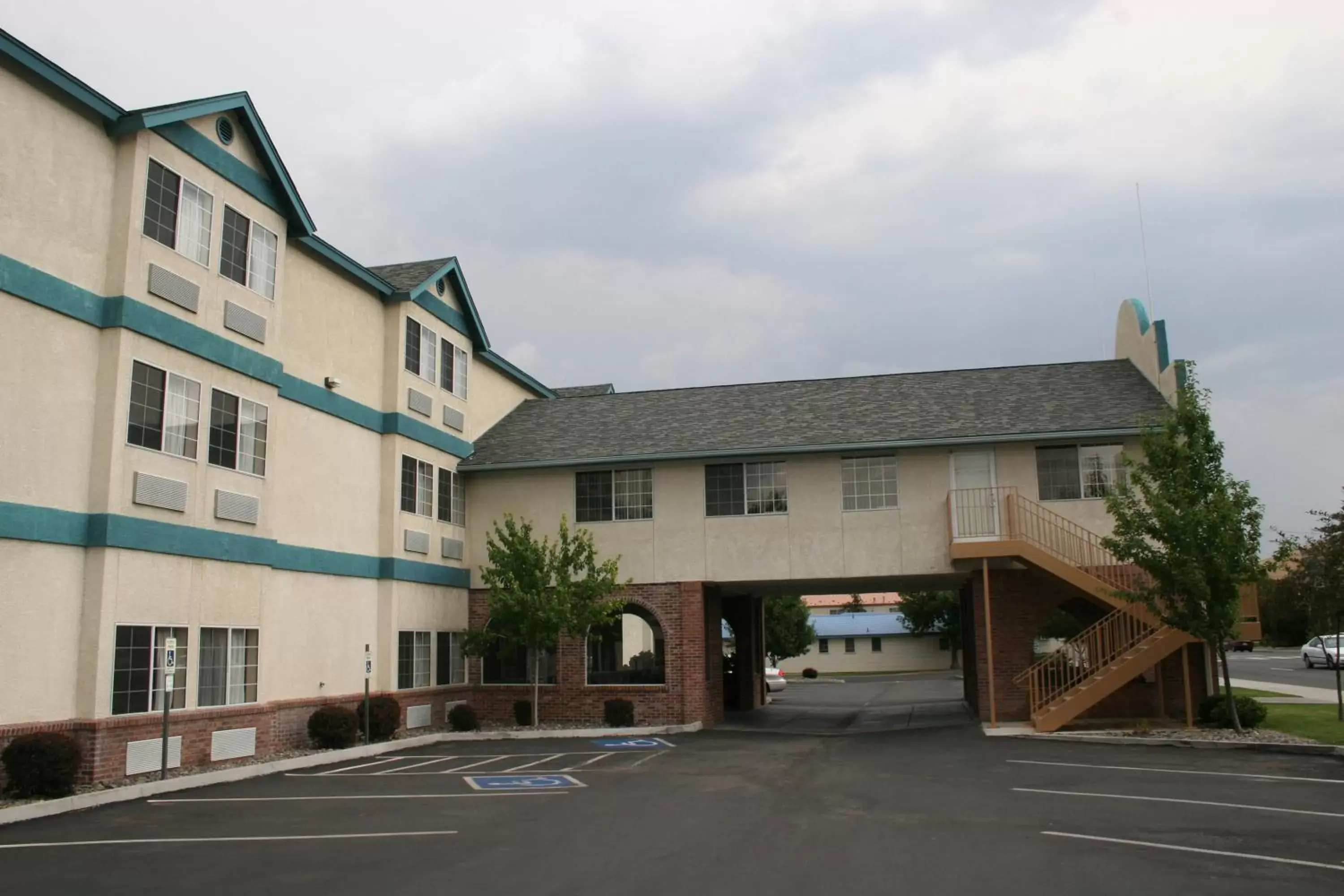 Property Building in Carson City Plaza Hotel