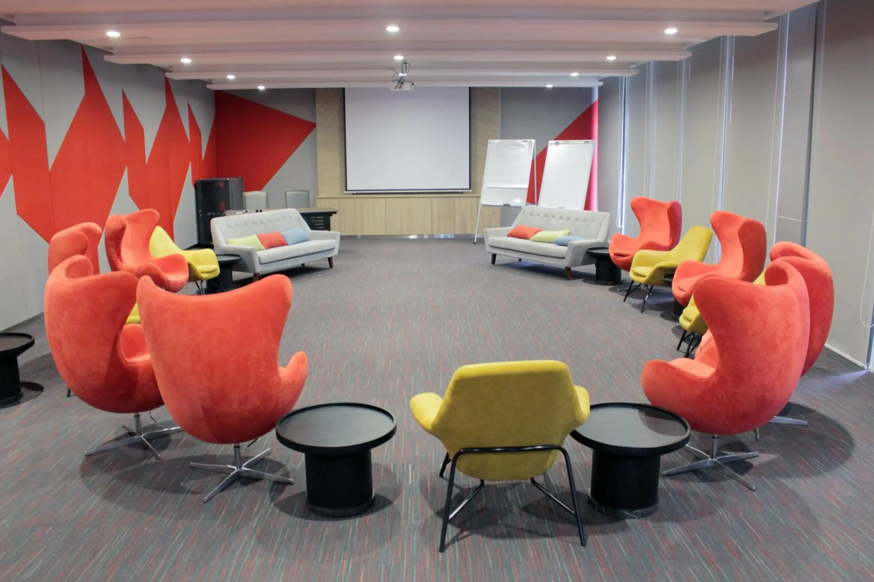 Business facilities in Ramada Meridin Johor Bahru