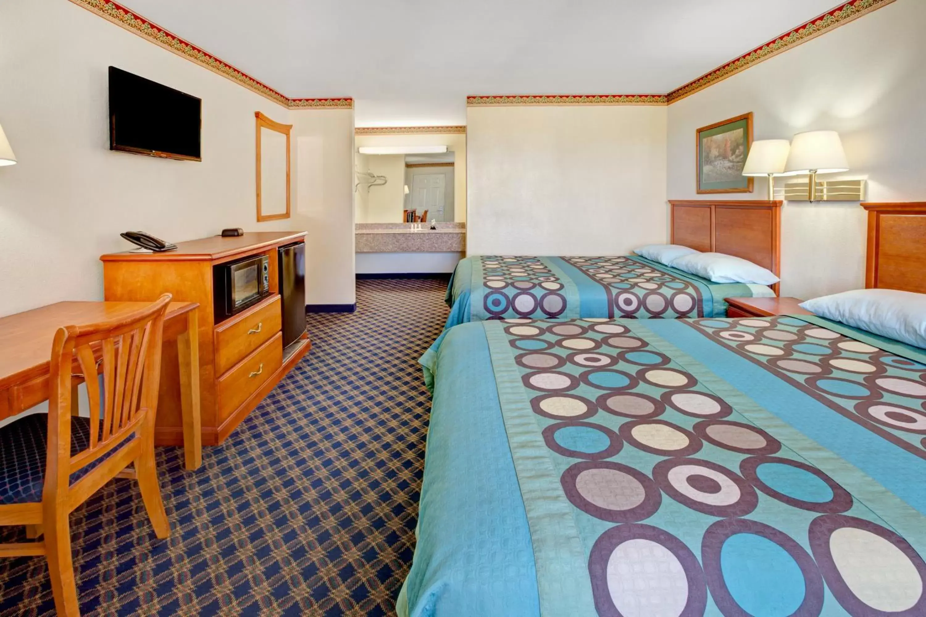 Queen Room with Two Queen Beds and Roll-In Shower - Mobility Accessible/Non-Smoking in Super 8 by Wyndham Arlington Near AT&T Stadium Queen Room with Two Queen Beds and Roll-In Shower - Mobility Accessible/Non-Smoking in Super 8 by Wyndham Arlington Near AT&T Stadium